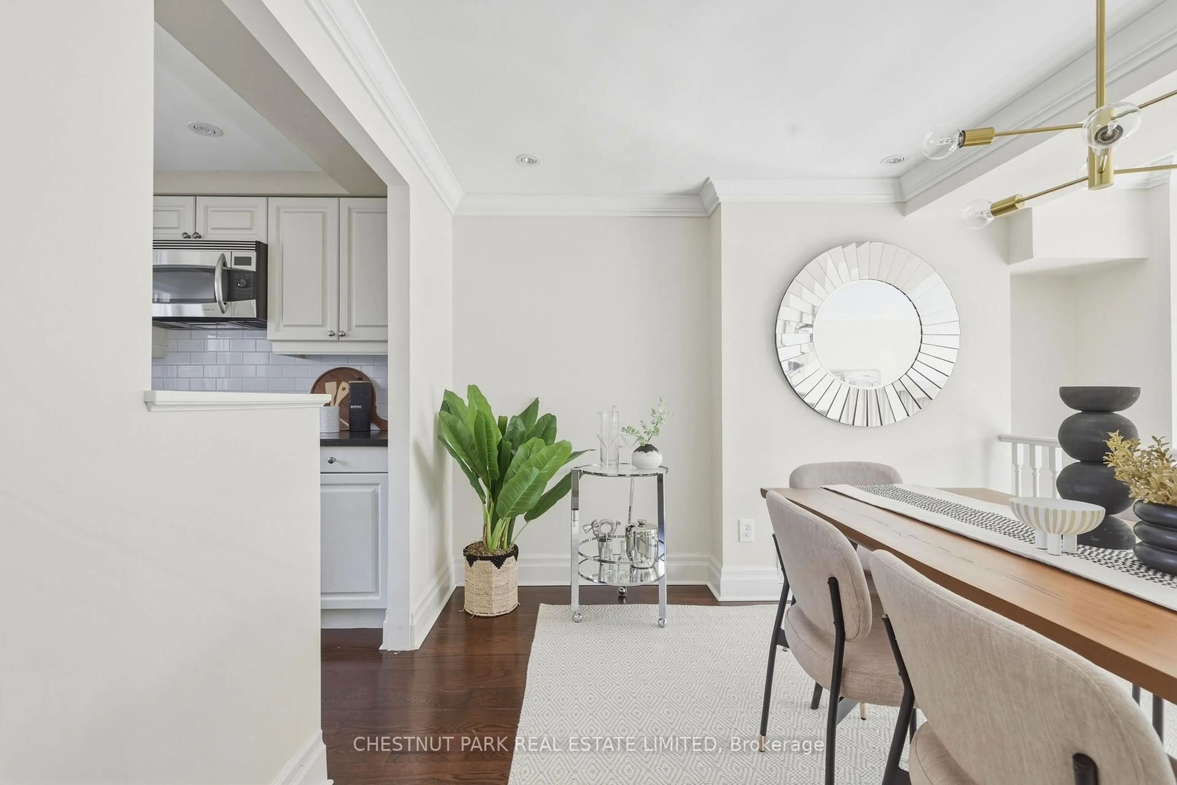 Open concept kitchen, unknown for 525 Balliol St #7, Toronto Ontario M4S 1E1