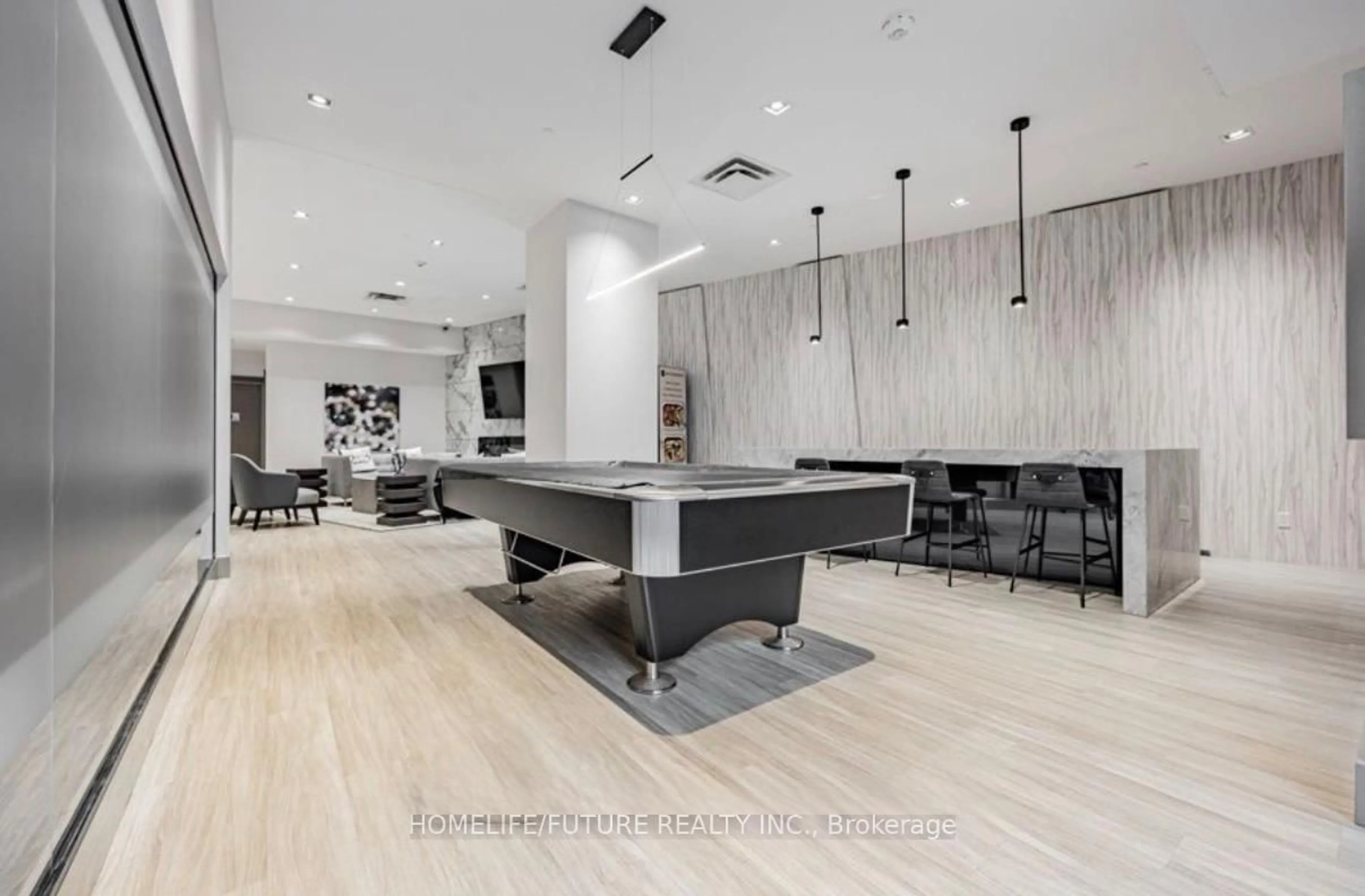 Lobby for 181 Bedford Rd #1708, Toronto Ontario M5R 1J8