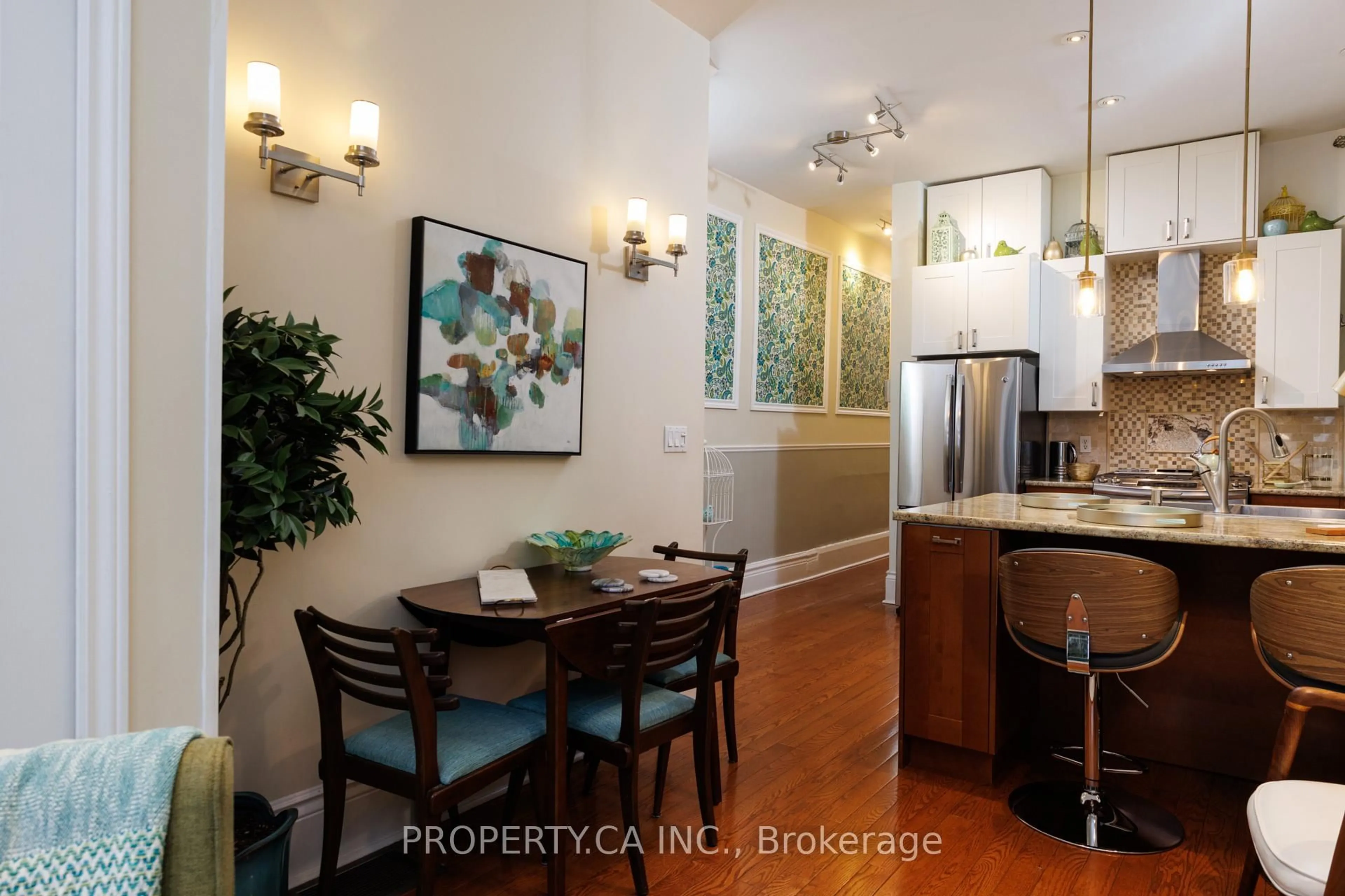 Unknown for 235 Markham St, Toronto Ontario M6J 2G7