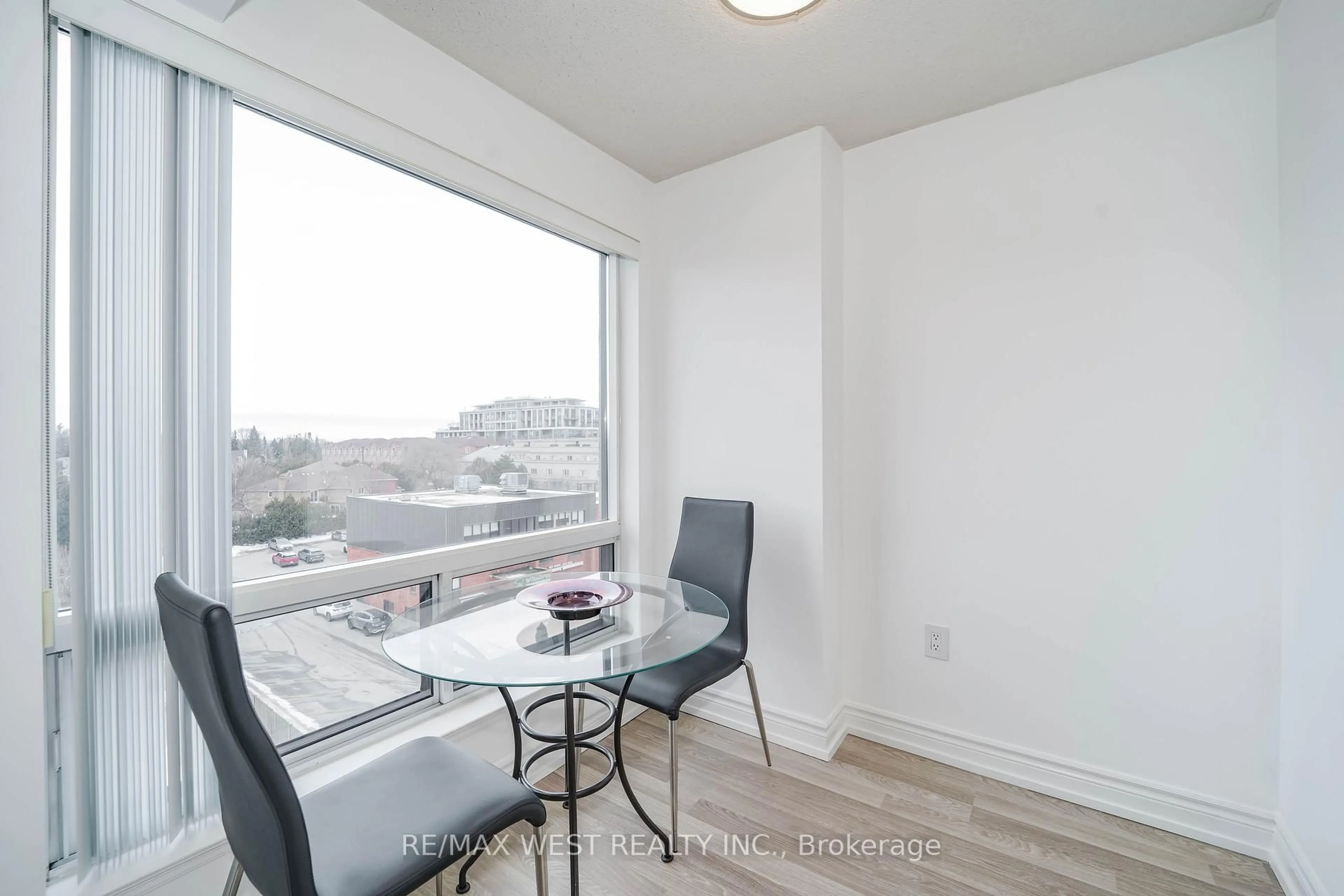 A pic of a room for 1 Hycrest Ave #602, Toronto Ontario M2N 6V8