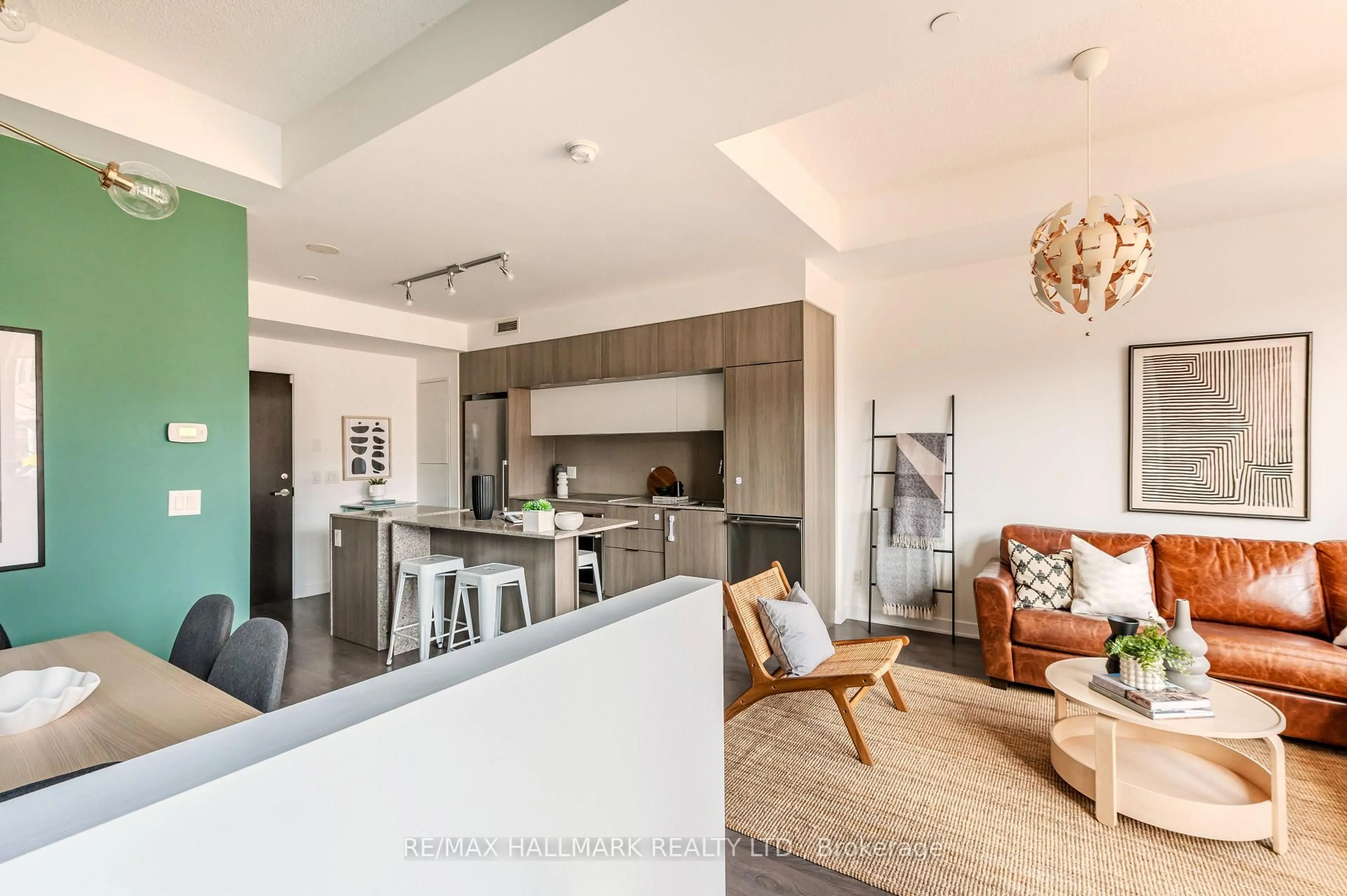 Open concept kitchen, unknown for 126 St David St, Toronto Ontario M5A 0C2