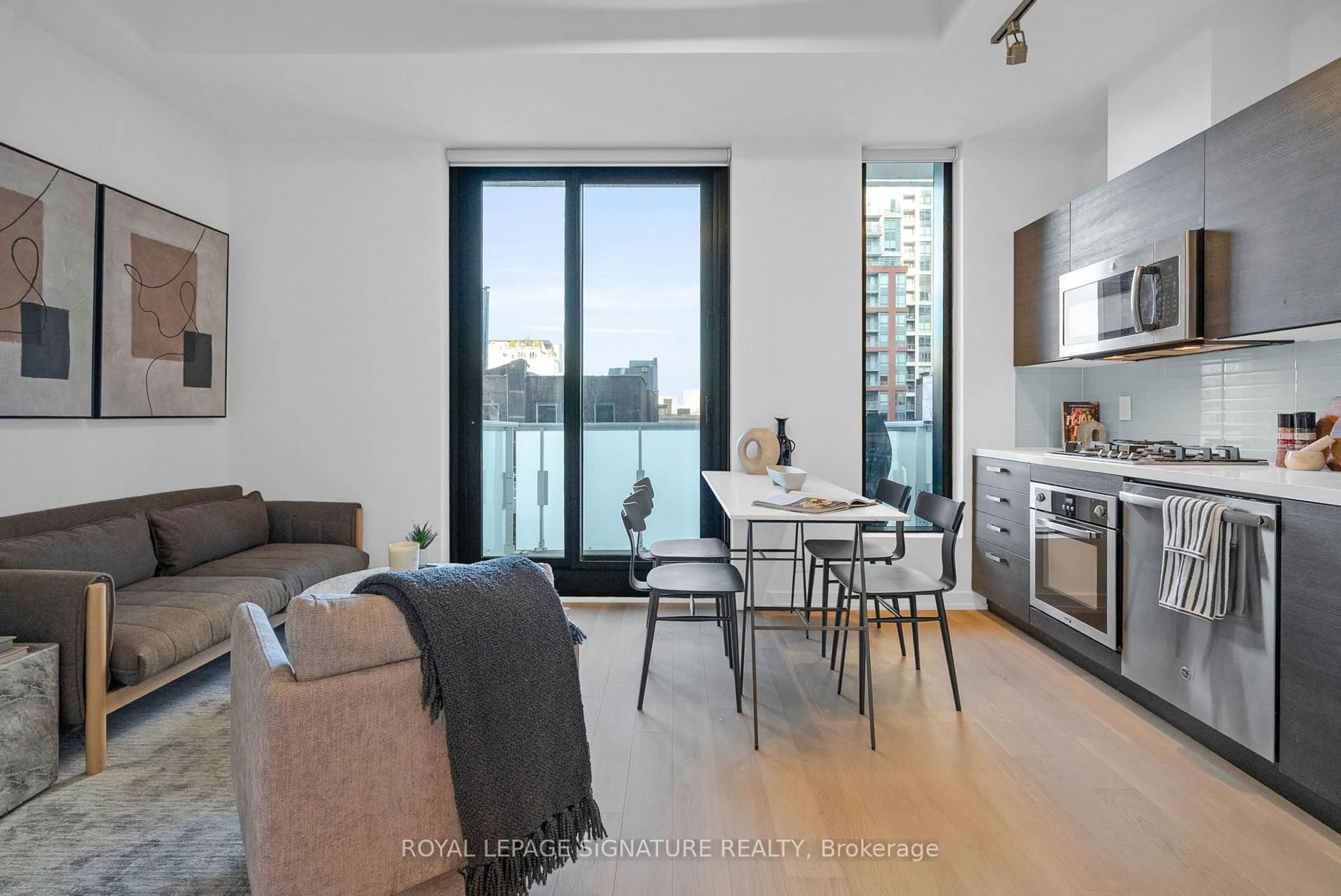 Unknown for 11 Charlotte St #606, Toronto Ontario M5V 0M6