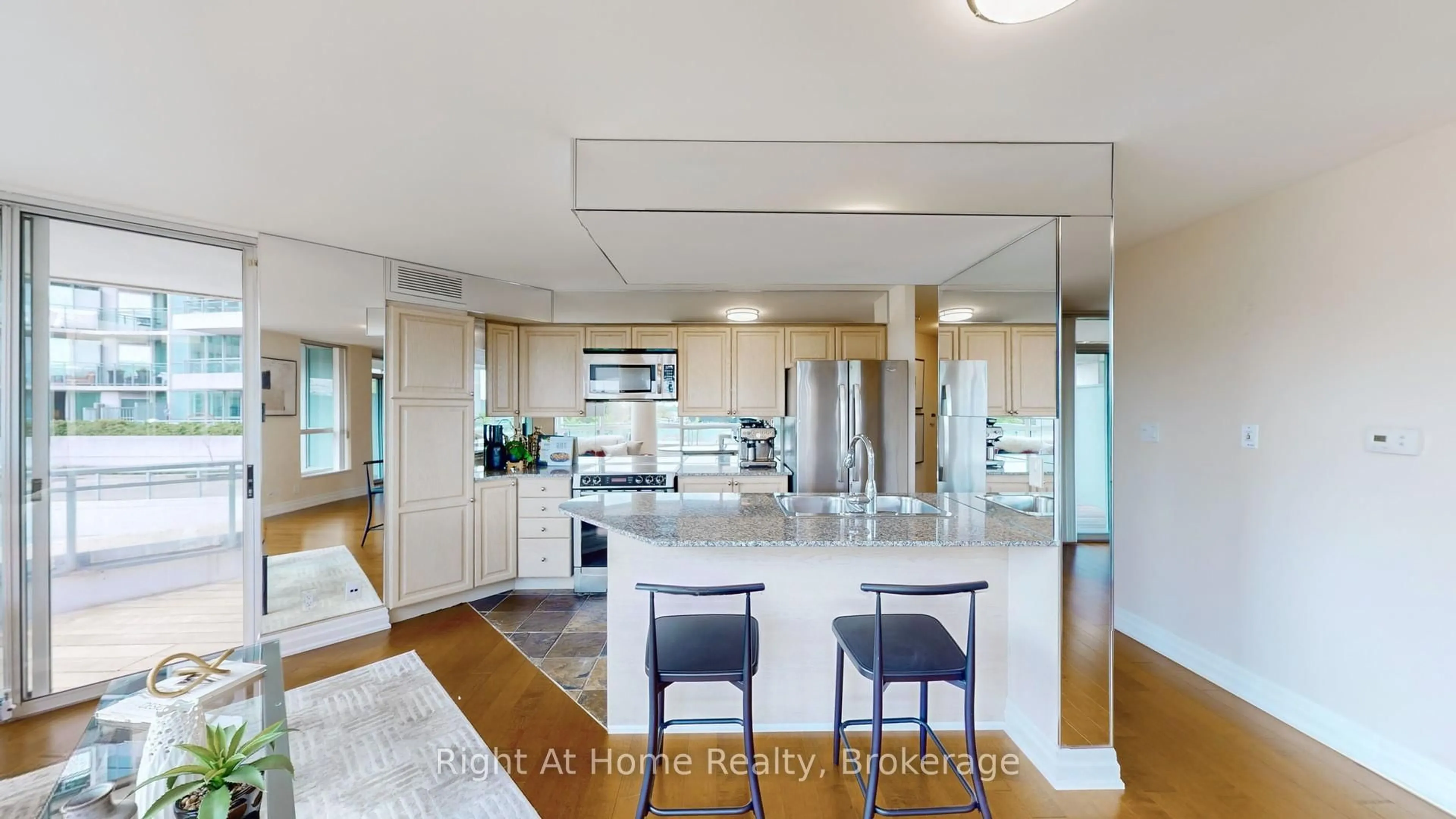 Open concept kitchen, unknown for 228 Queens Quay #209, Toronto Ontario M5J 2X1