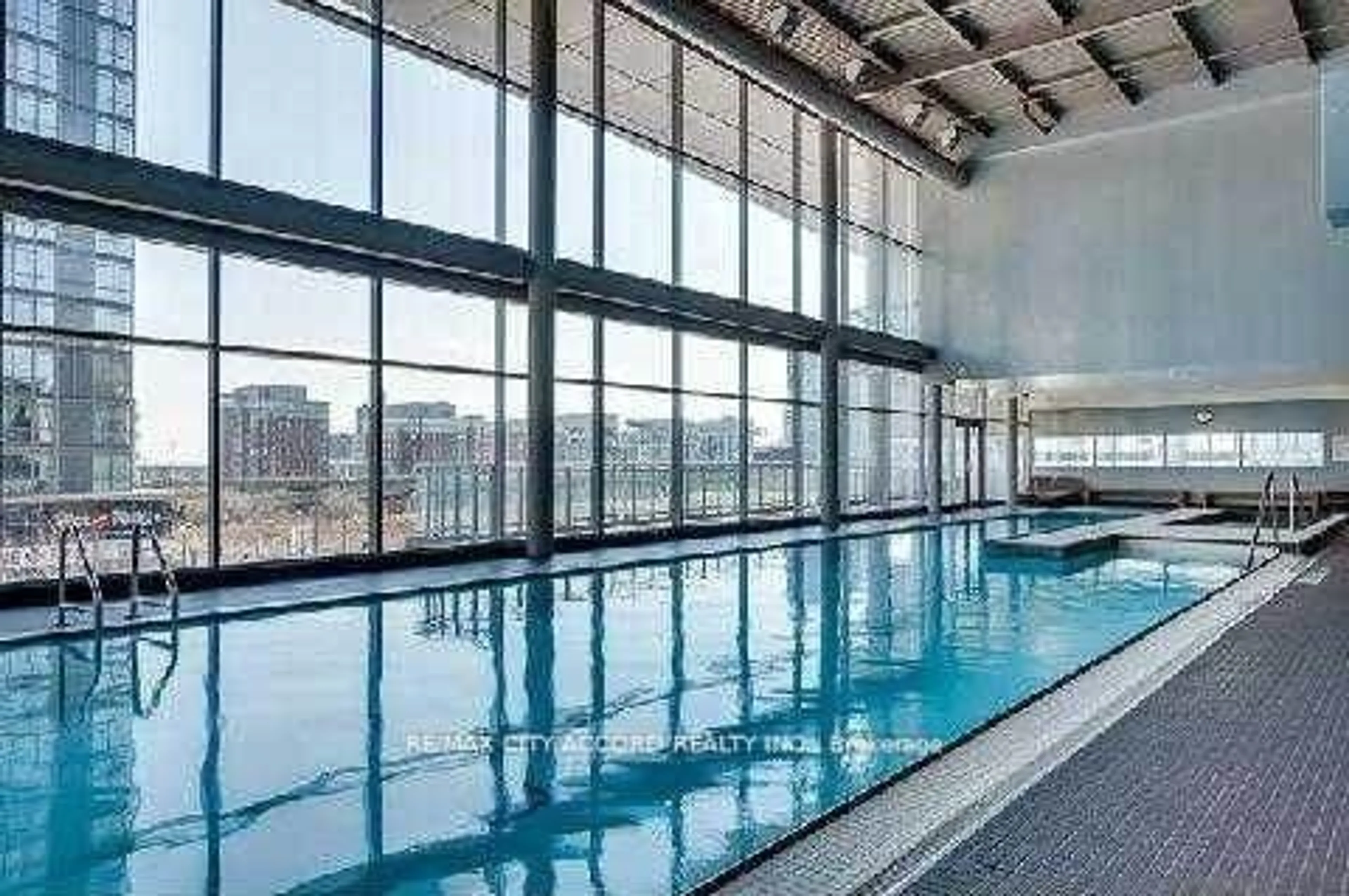 Pool for 25 Telegram Mews #616, Toronto Ontario M5V 3Z9