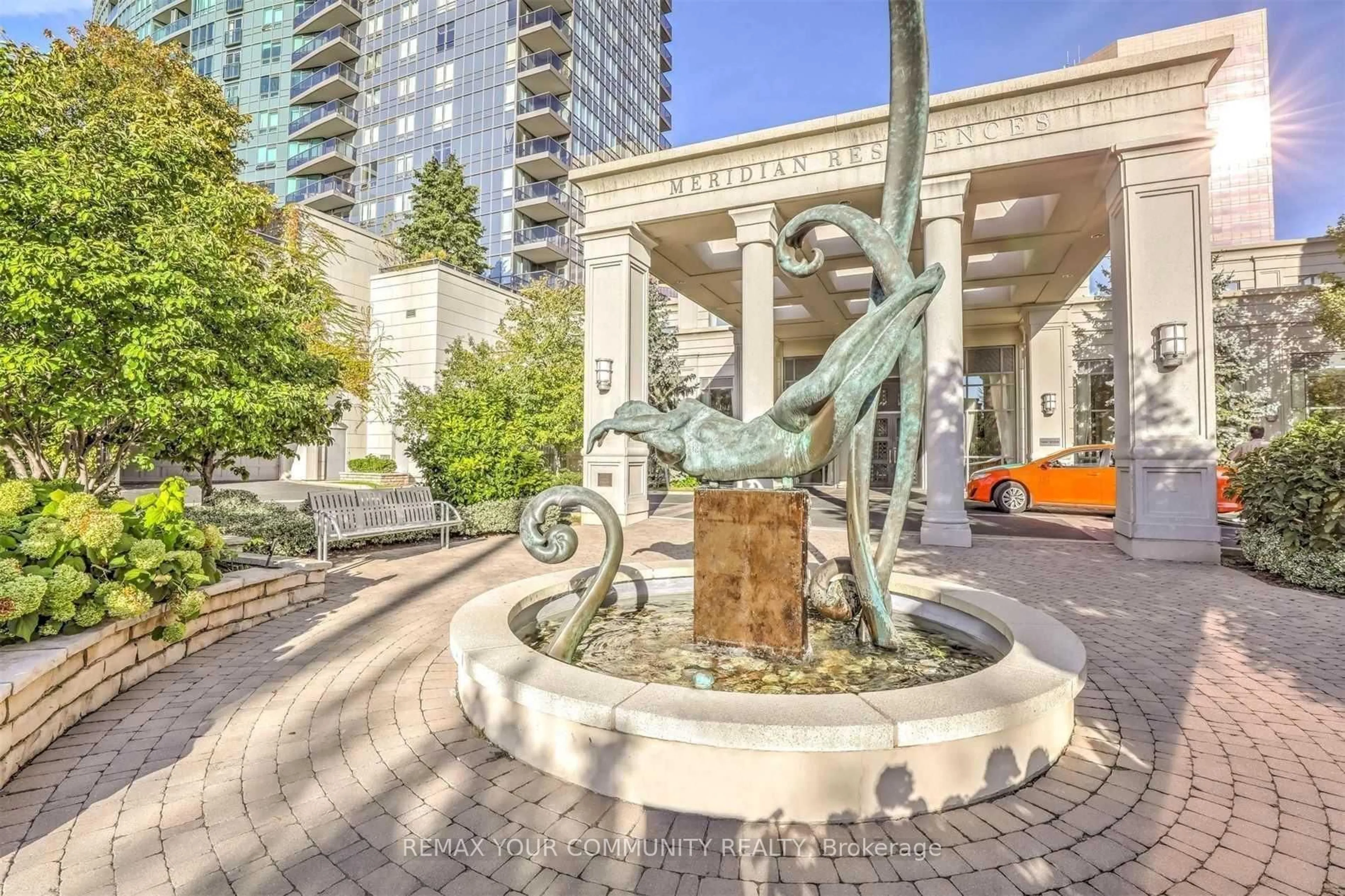 Patio, street for 15 Greenview Ave #2510, Toronto Ontario M2M 4M7