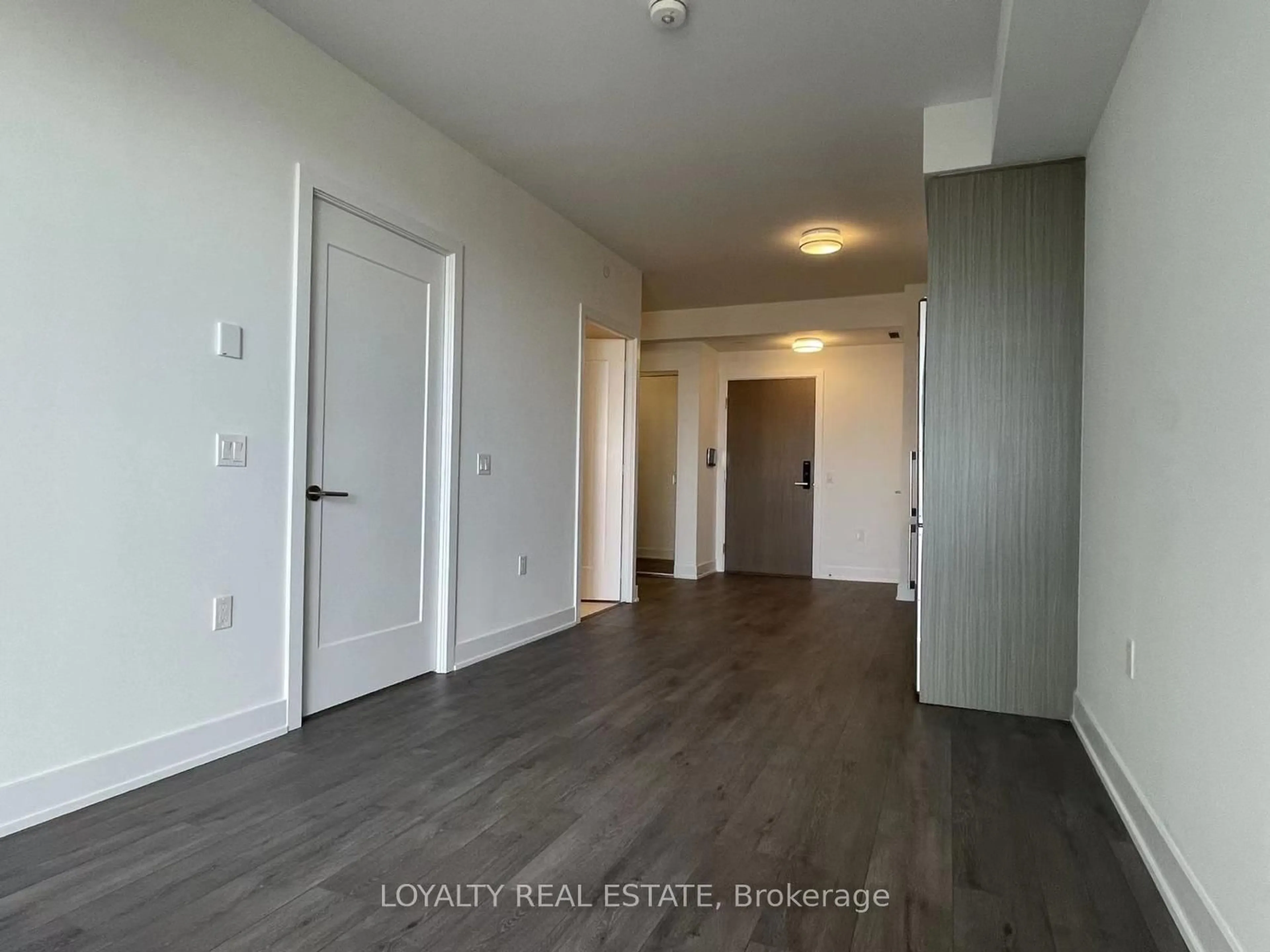 Unknown for 575 bloor St #2105, Toronto Ontario M4W 0B2