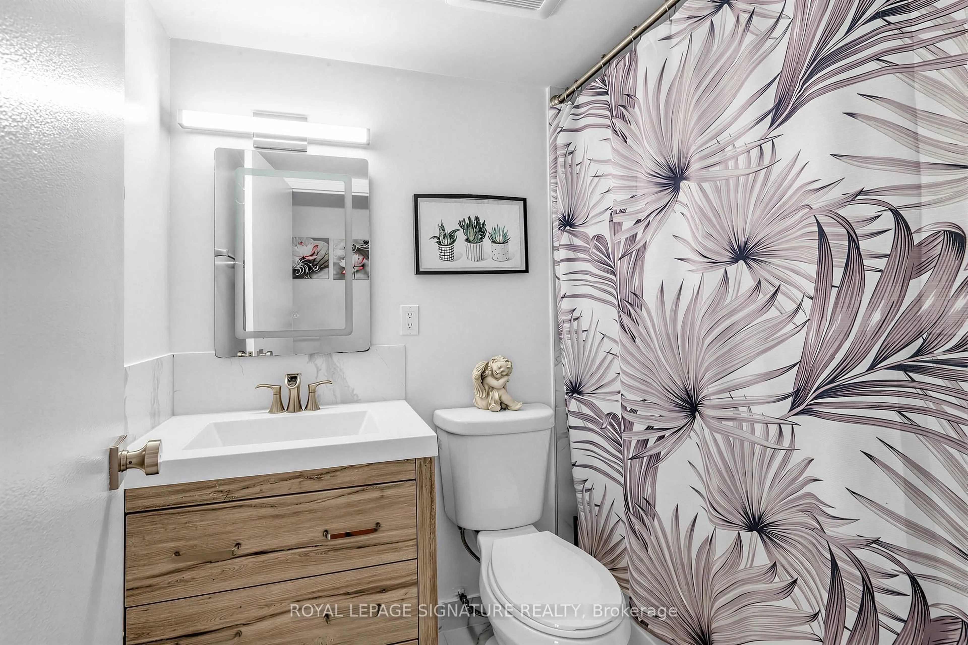 Contemporary bathroom, ceramic/tile floor for 1350 York Mills Rd ##1805, Toronto Ontario M3A 2A1