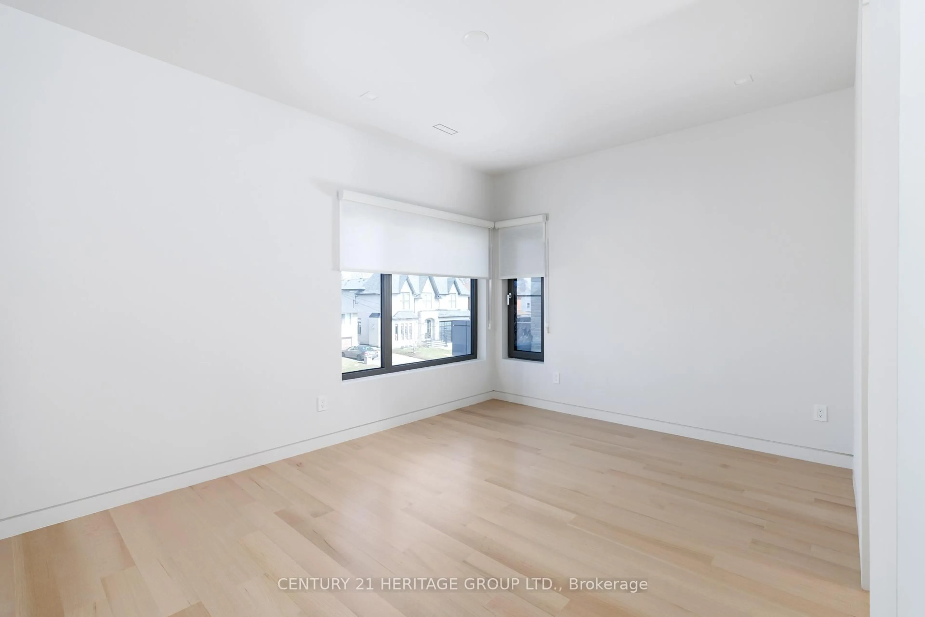 A pic of a room for 21 Farrell Ave, Toronto Ontario M2R 1C7