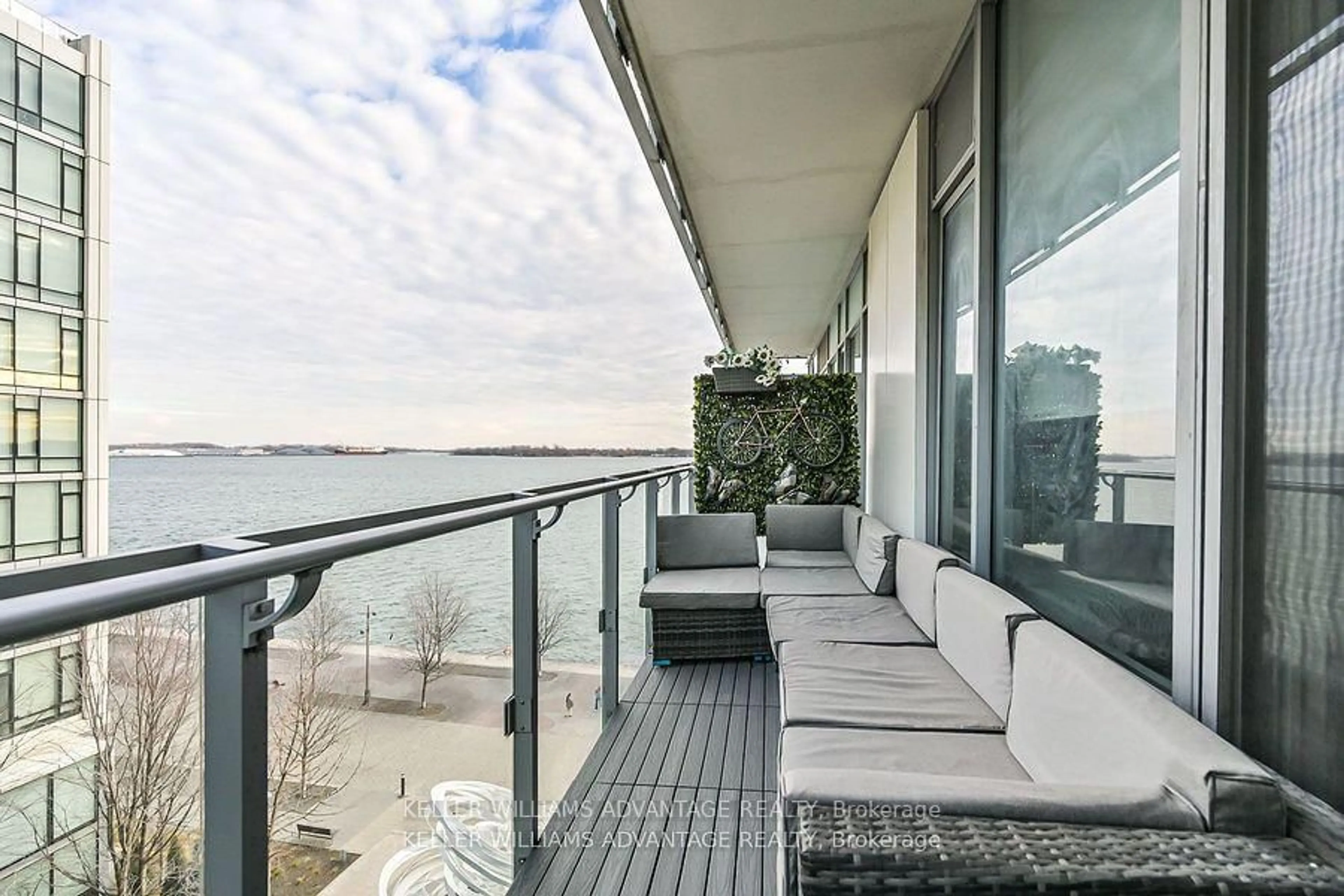 Balcony in the apartment, water/lake/river/ocean view for 29 Queens Quay #616, Toronto Ontario M5E 0A4