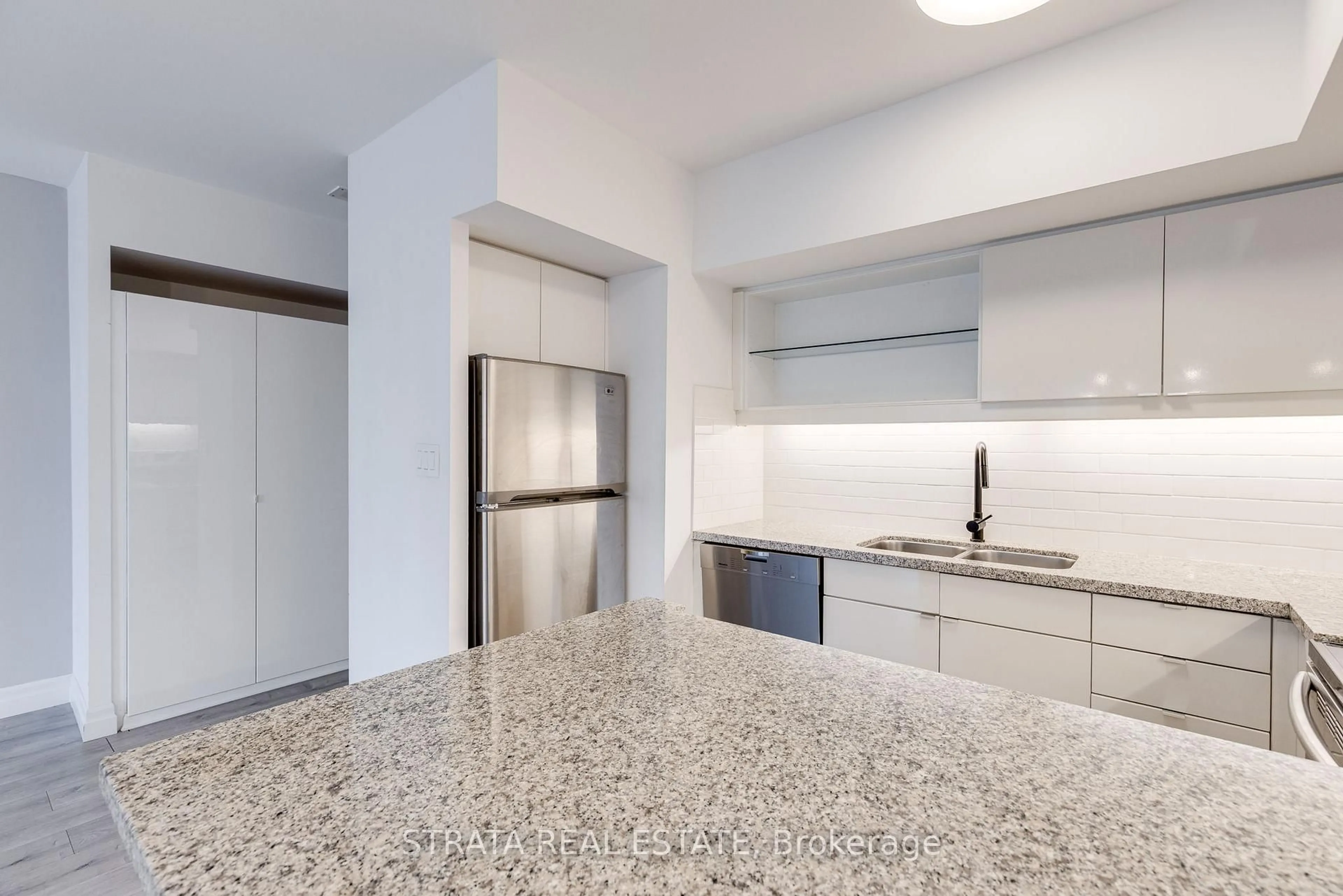 Standard kitchen, unknown for 25 The Esplanade #1701, Toronto Ontario M5E 1W5