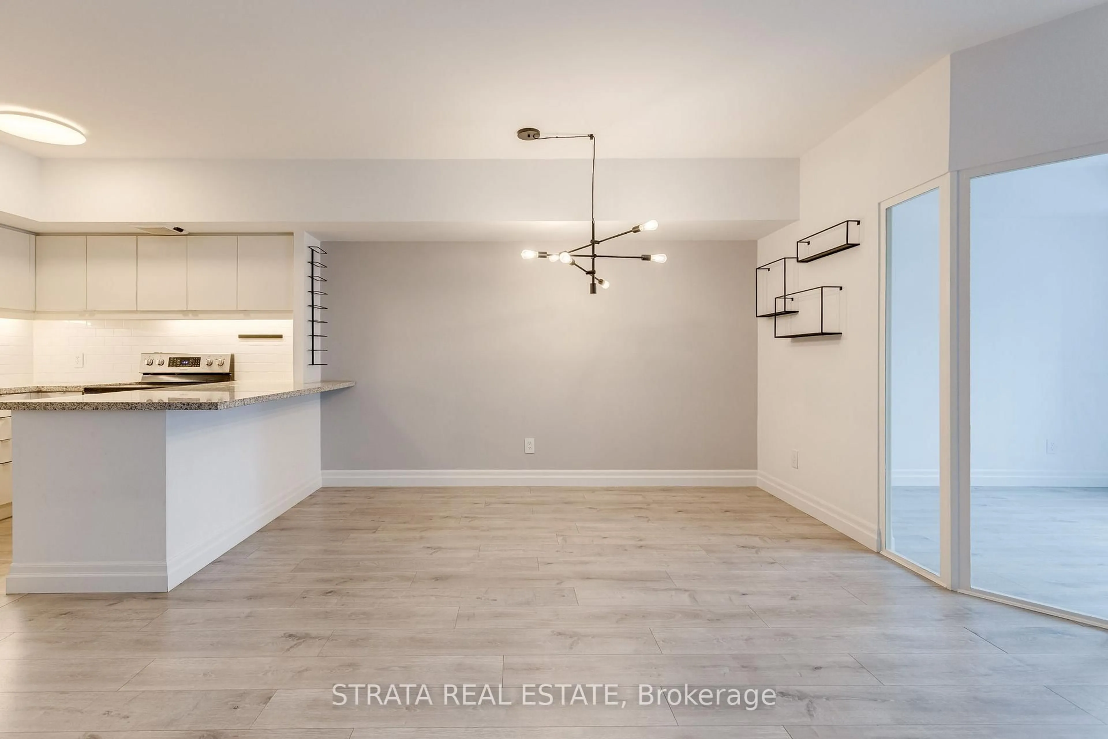 A pic of a room for 25 The Esplanade #1701, Toronto Ontario M5E 1W5