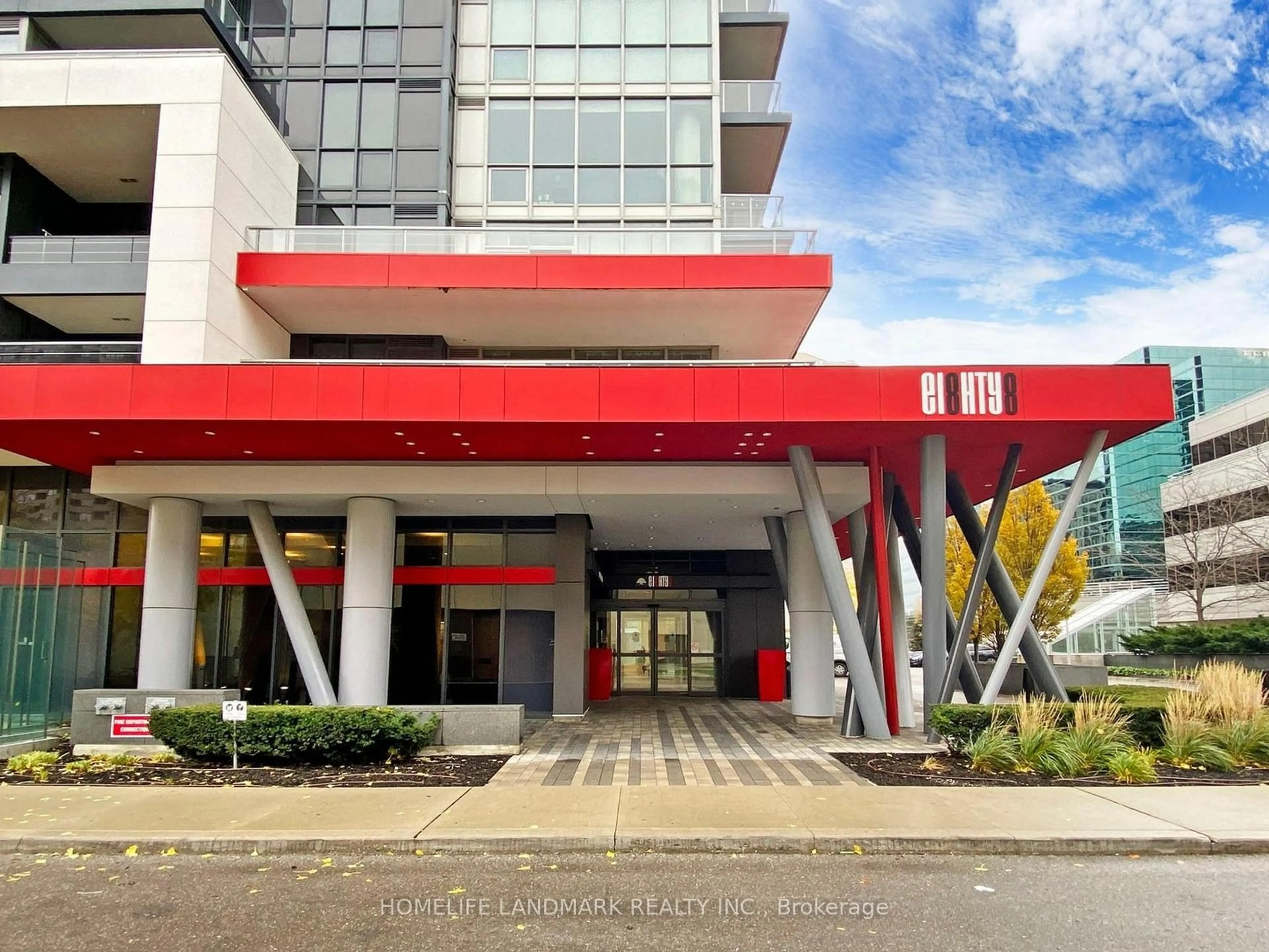 Indoor foyer for 88 Sheppard Ave #3004, Toronto Ontario M2N 0G9