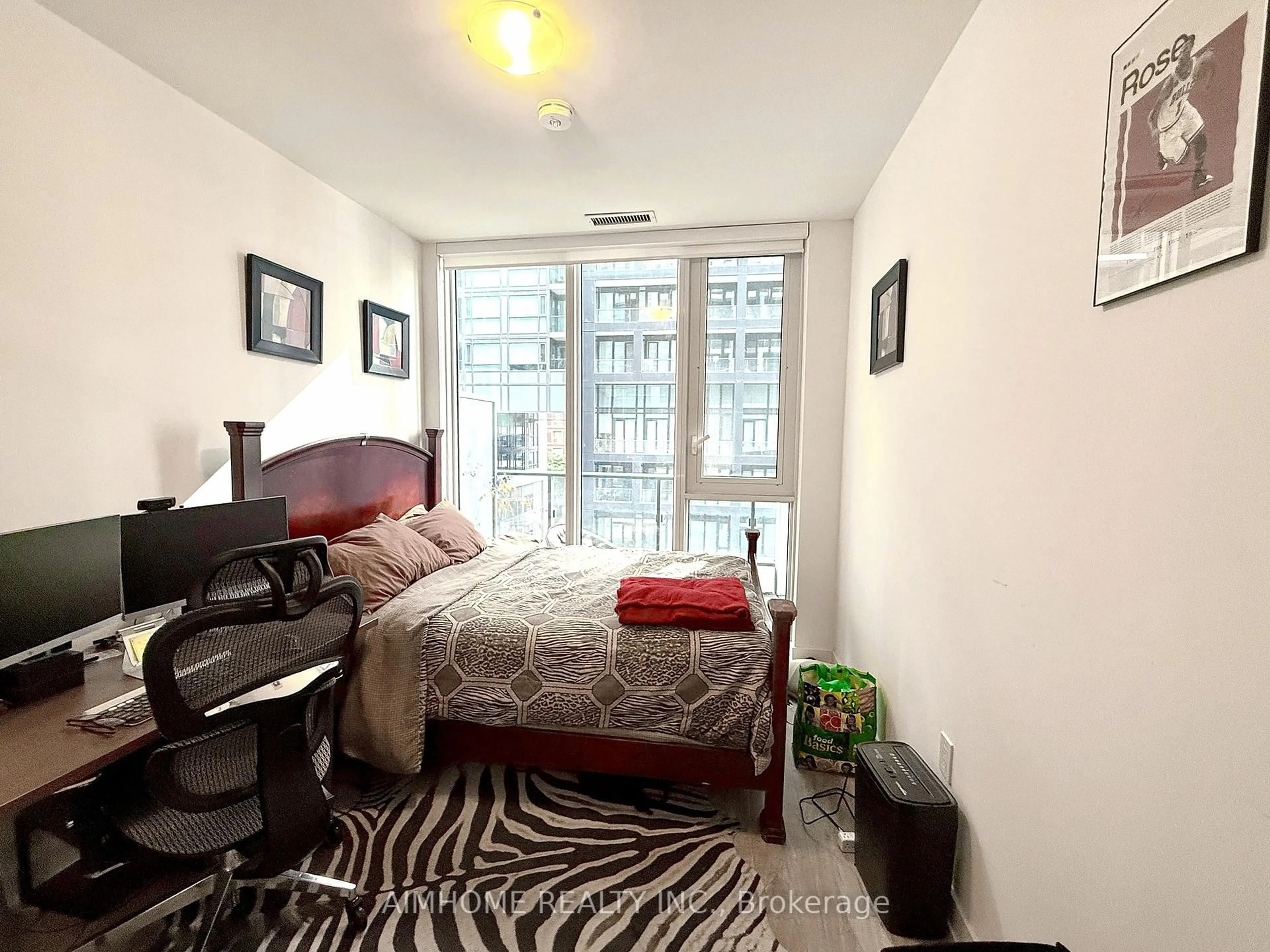 A pic of a room for 121 Lower Sherbourne St #456, Toronto Ontario M5A 0W8