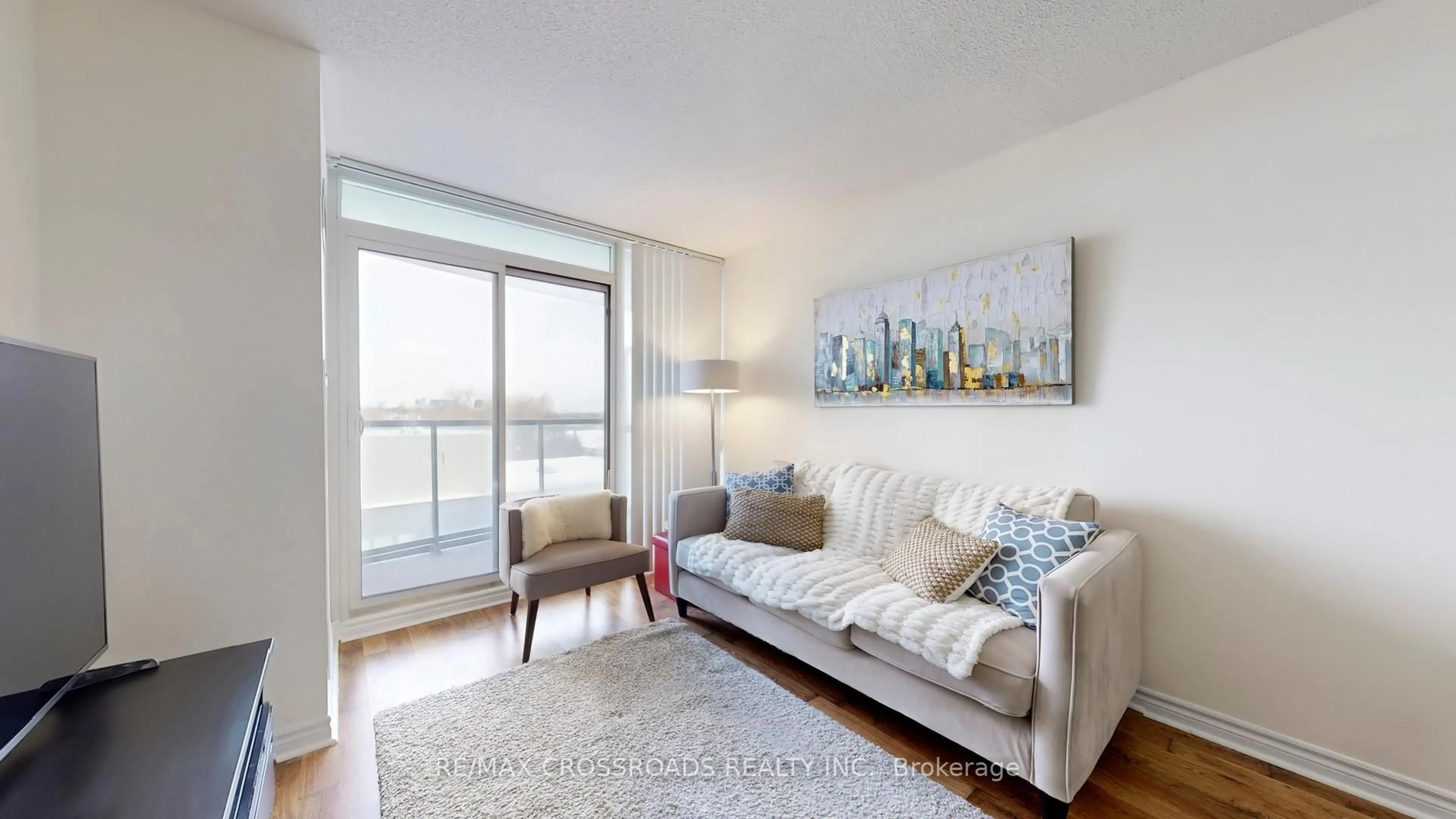 Living room with furniture, wood/laminate floor for 35 Hollywood Ave #702, Toronto Ontario M2N 0A9
