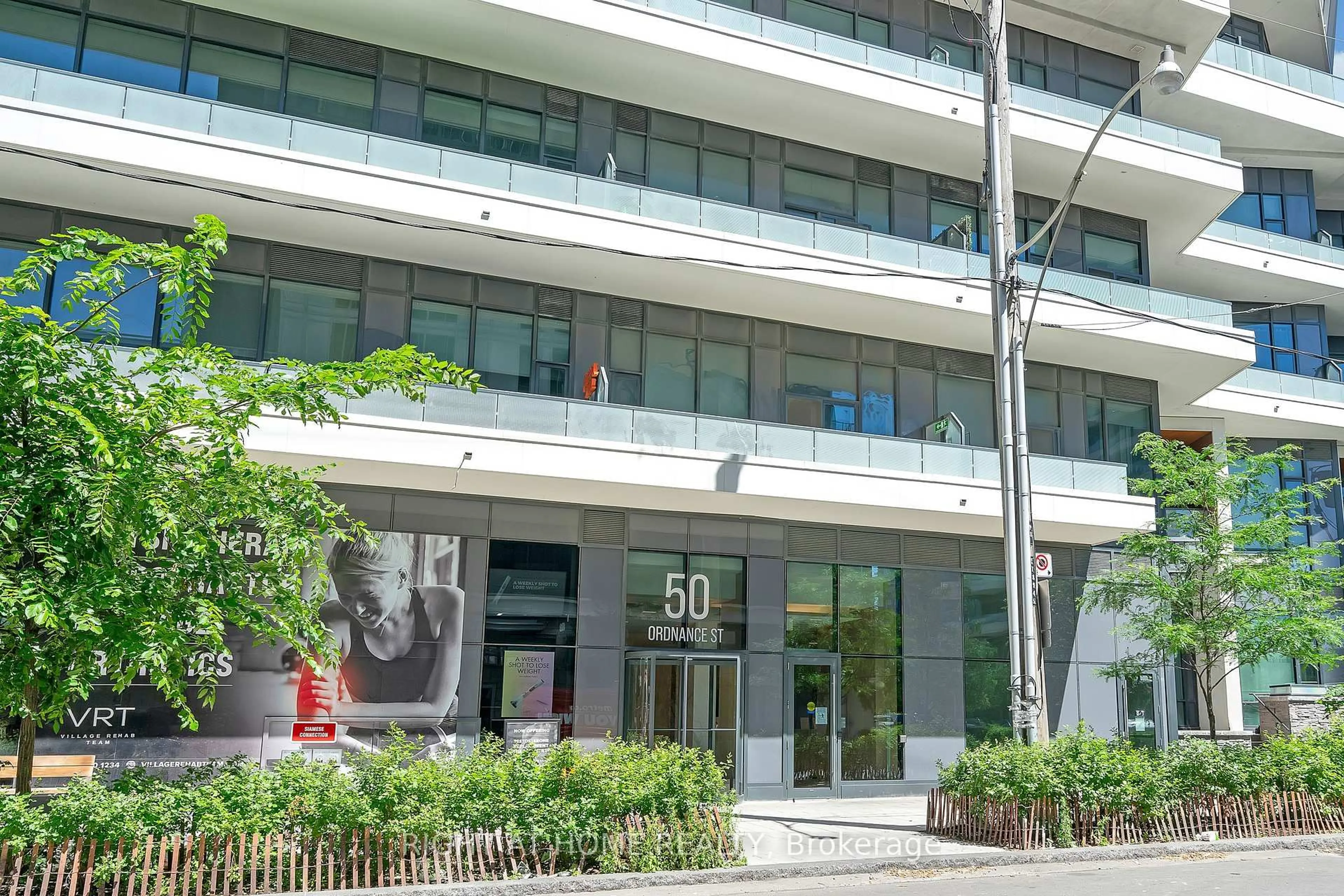 Indoor foyer for 50 Ordnance St #3307, Toronto Ontario M6K 0C9