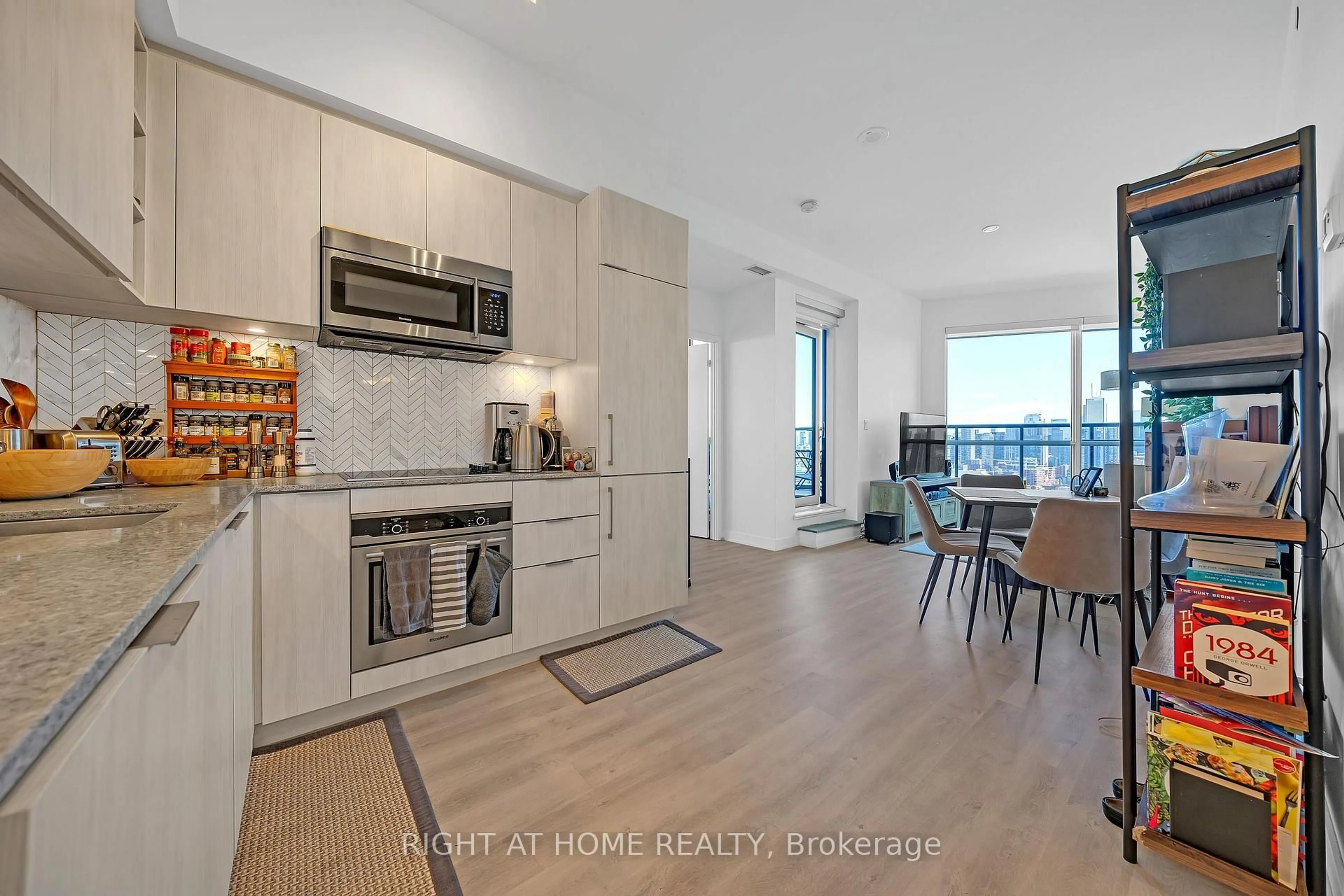 Open concept kitchen, unknown for 50 Ordnance St #3307, Toronto Ontario M6K 0C9