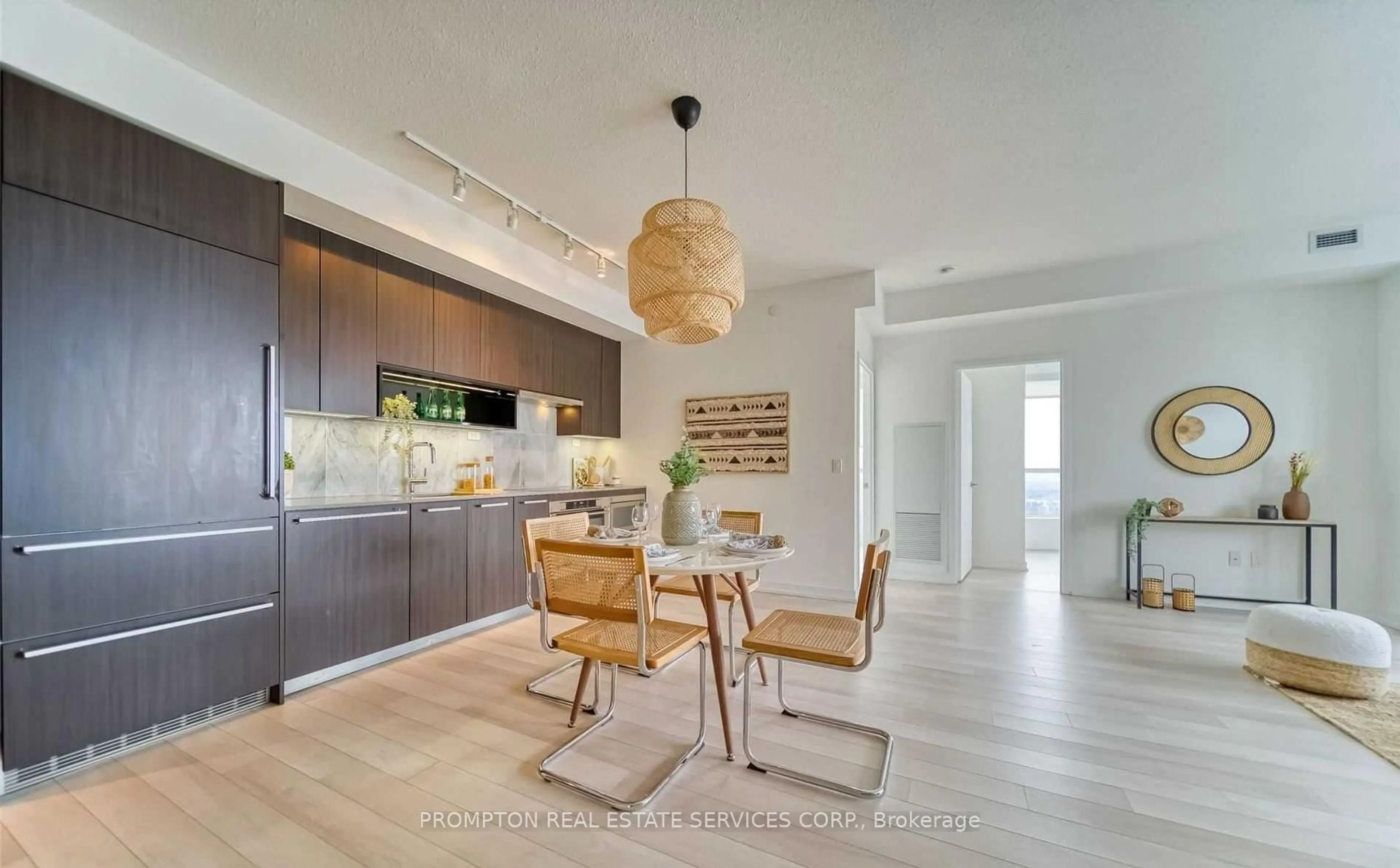 Contemporary kitchen, unknown for 115 Mcmahon Dr #2511, Toronto Ontario M2K 0E3