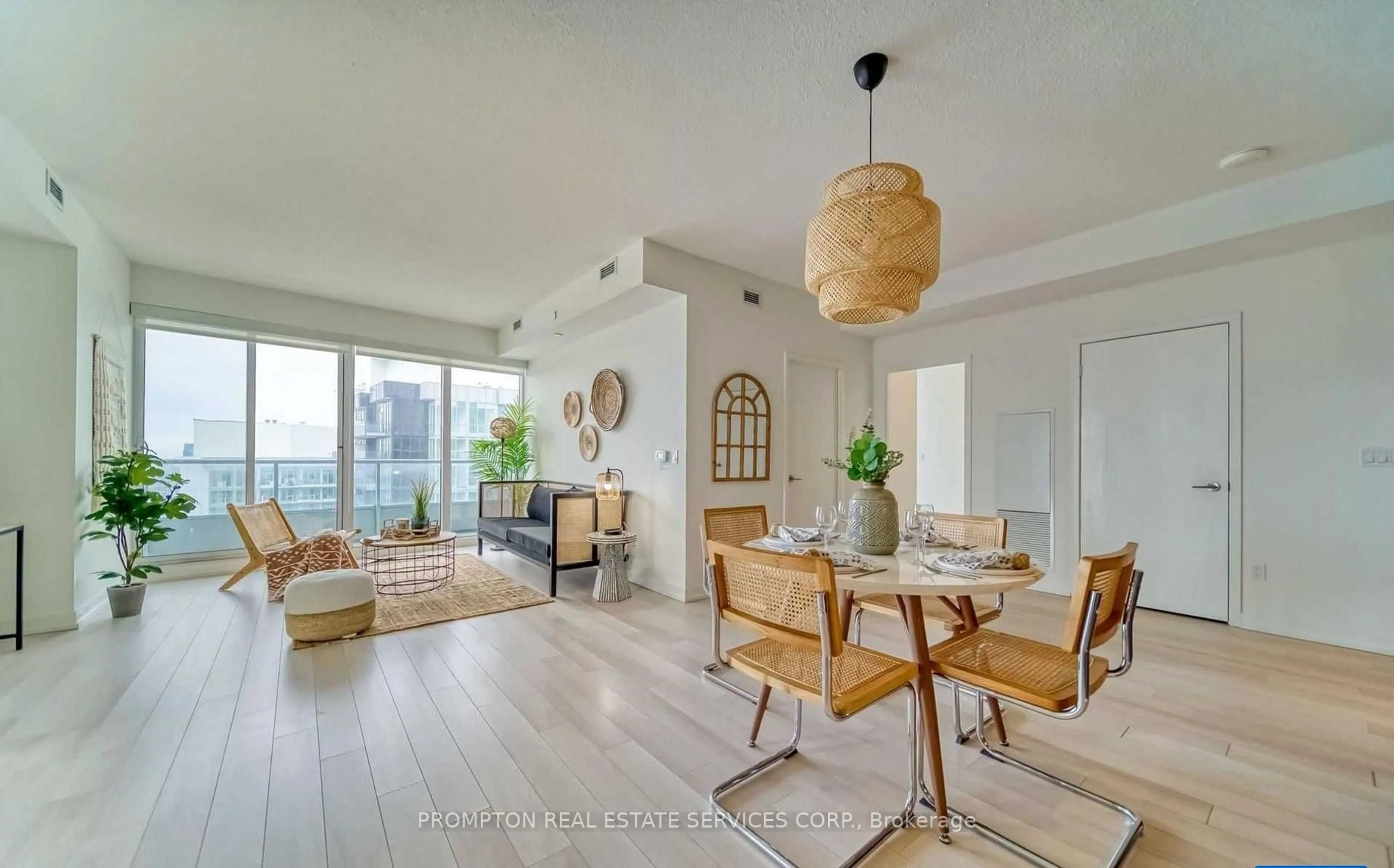 Living room with furniture, wood/laminate floor for 115 Mcmahon Dr #2511, Toronto Ontario M2K 0E3