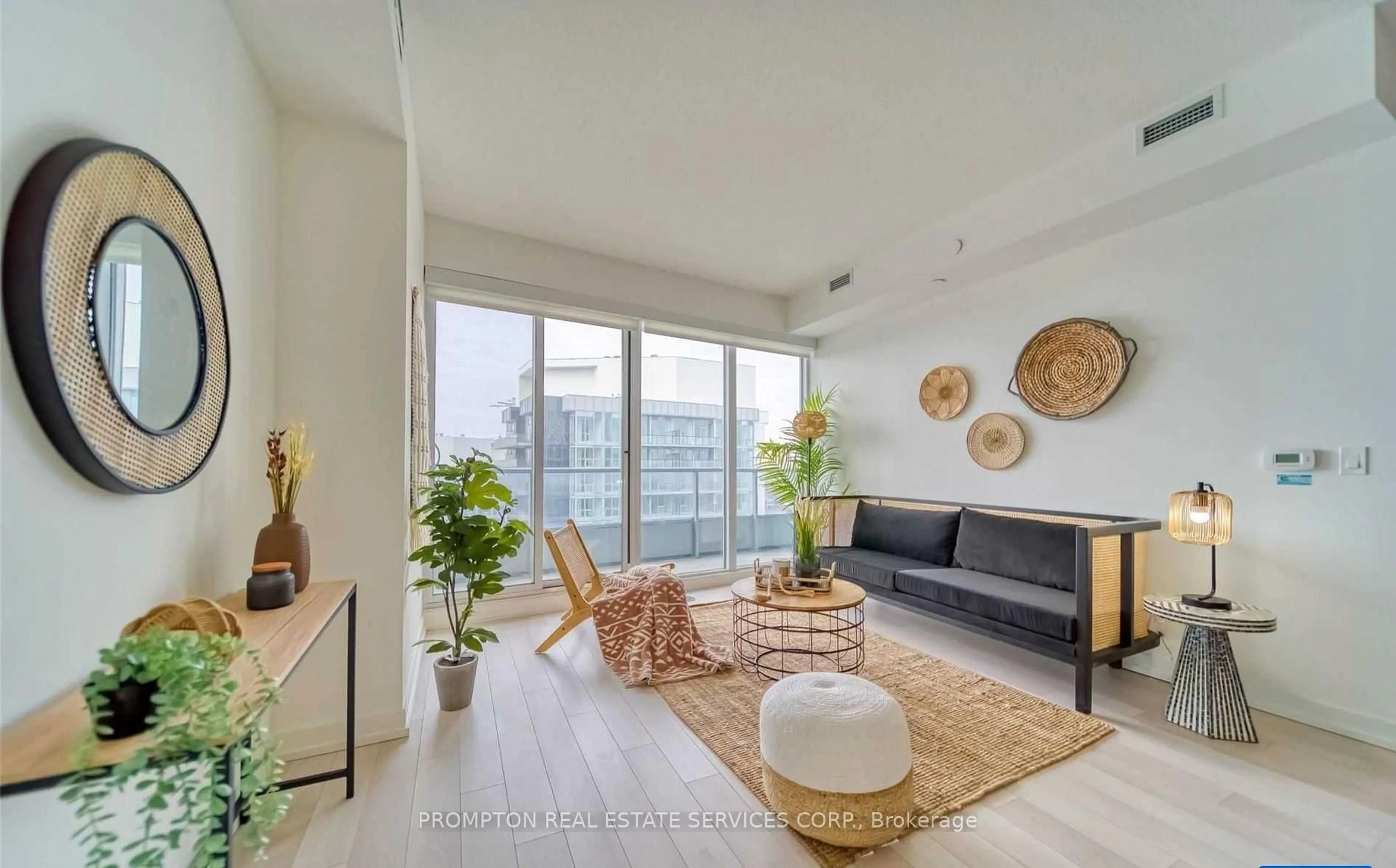 Living room with furniture, unknown for 115 Mcmahon Dr #2511, Toronto Ontario M2K 0E3