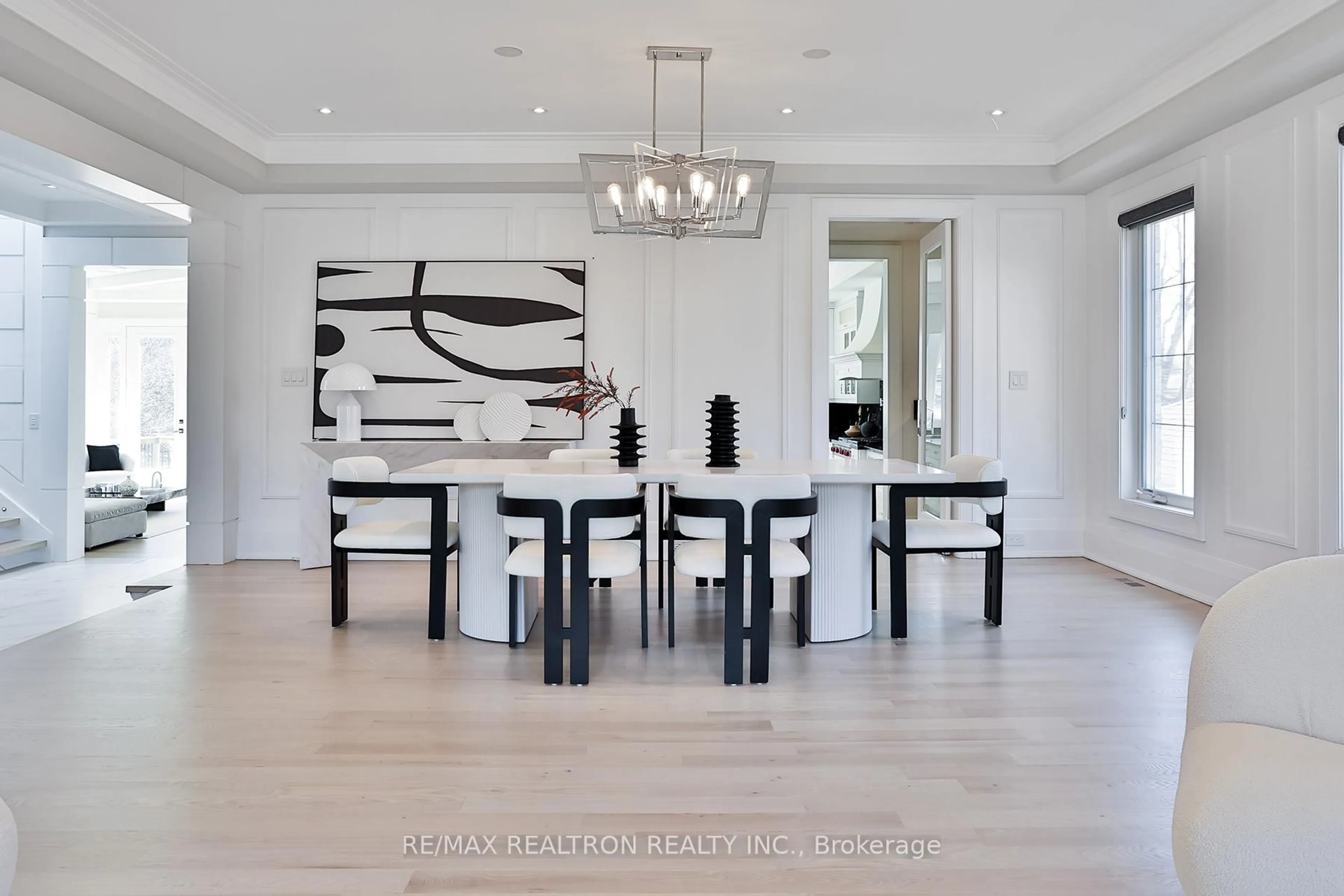 Dining room, unknown for 261 Patricia Ave, Toronto Ontario M2M 1J7