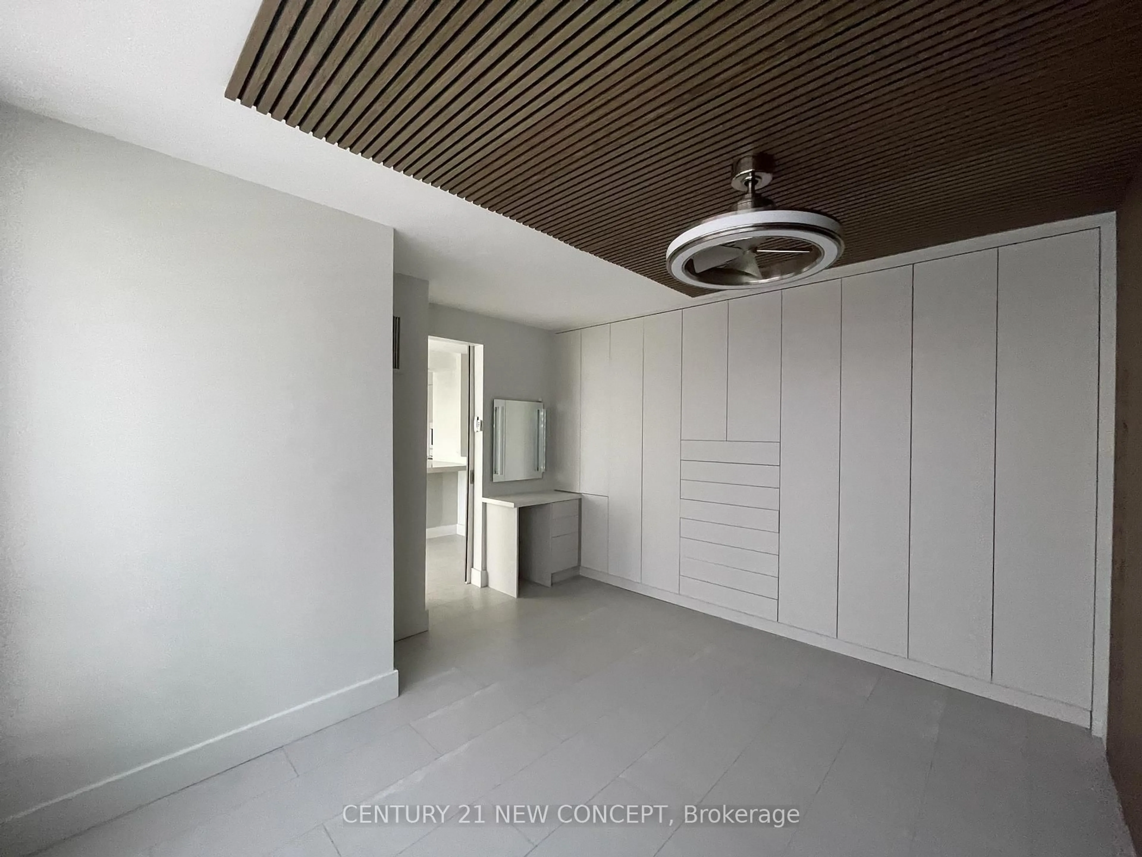 A pic of a room for 40 Scollard St #1508, Toronto Ontario M5R 3S1