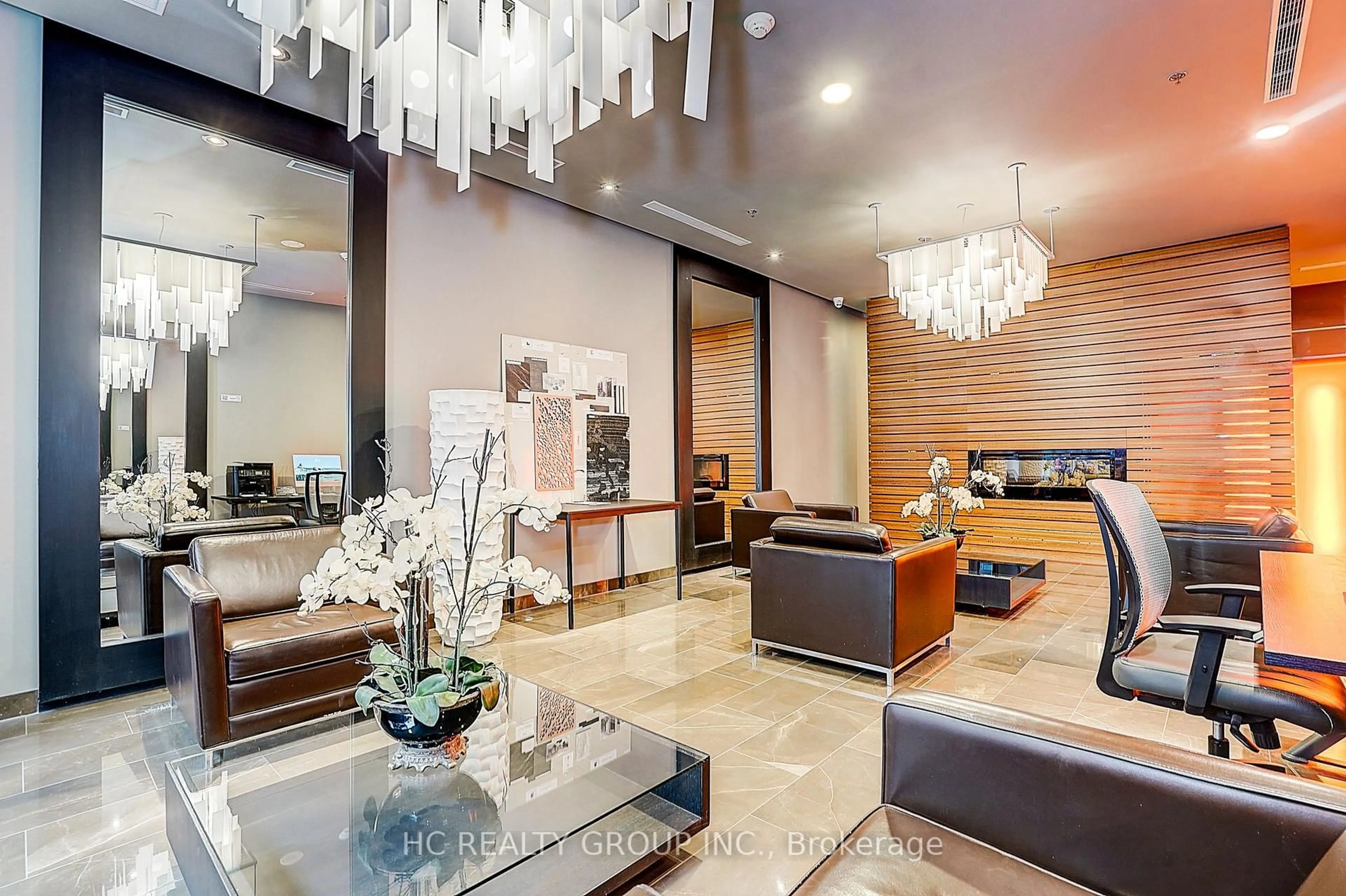 Lobby for 21 Nelson St #705, Toronto Ontario M5V 3H9