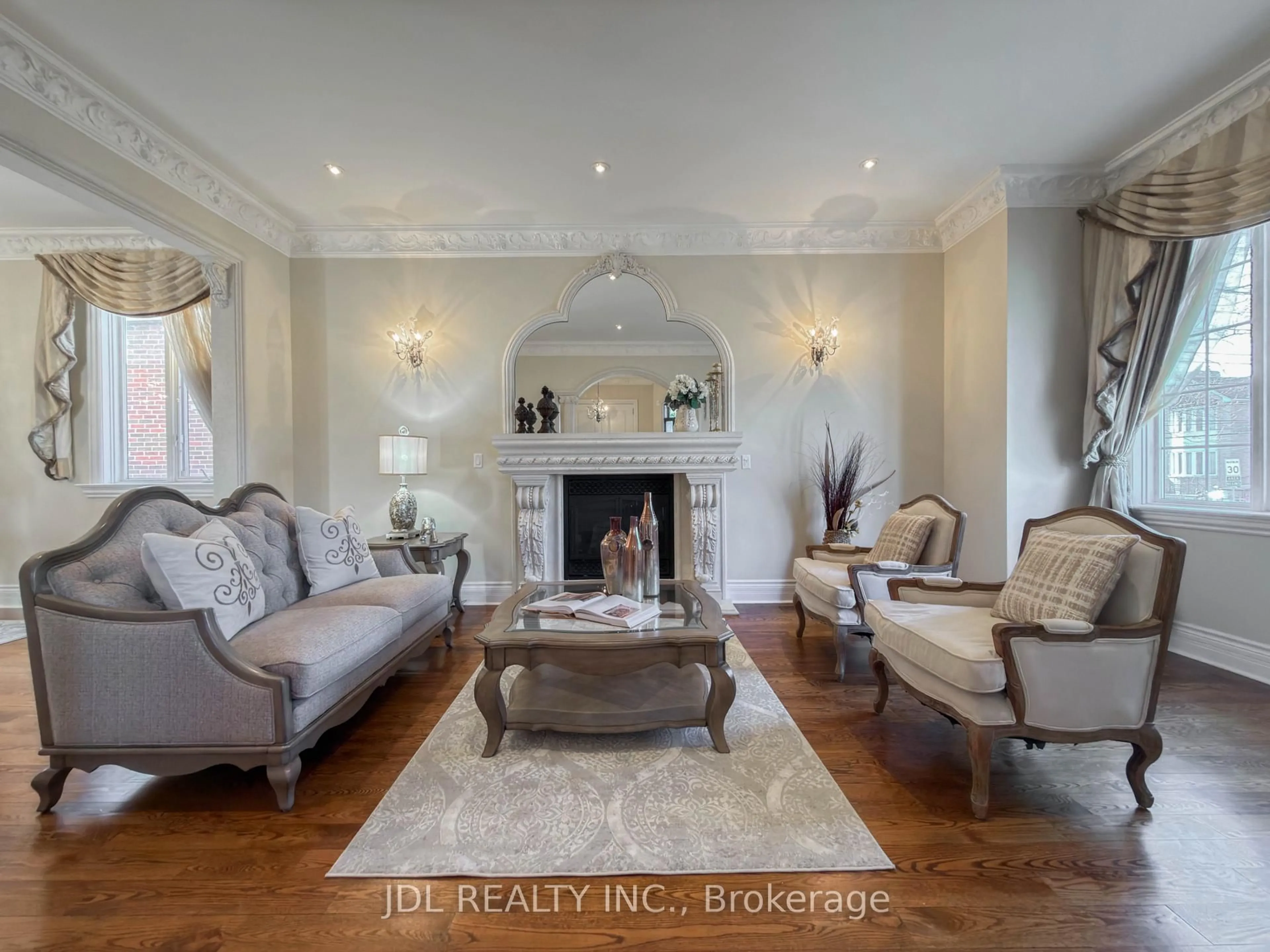 Living room with furniture, unknown for 200 Wilfred Ave, Toronto Ontario M2N 5C9