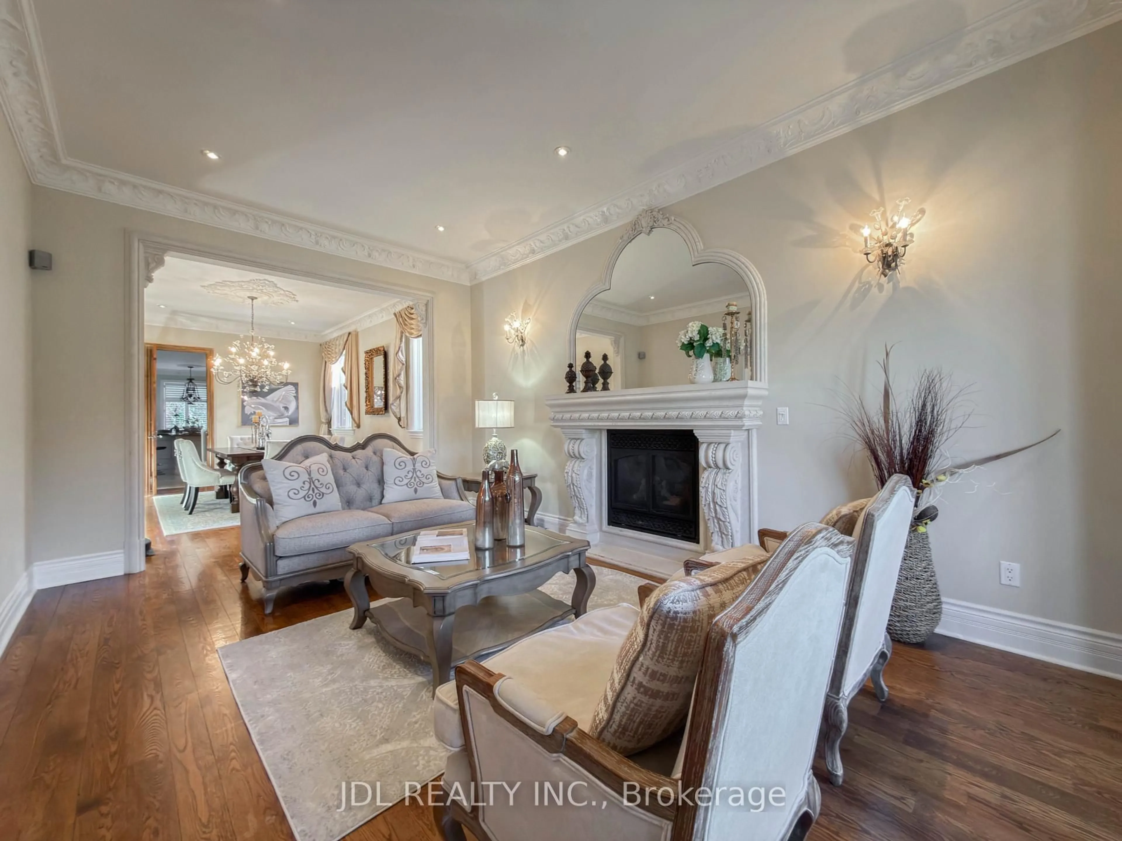 Living room with furniture, wood/laminate floor for 200 Wilfred Ave, Toronto Ontario M2N 5C9