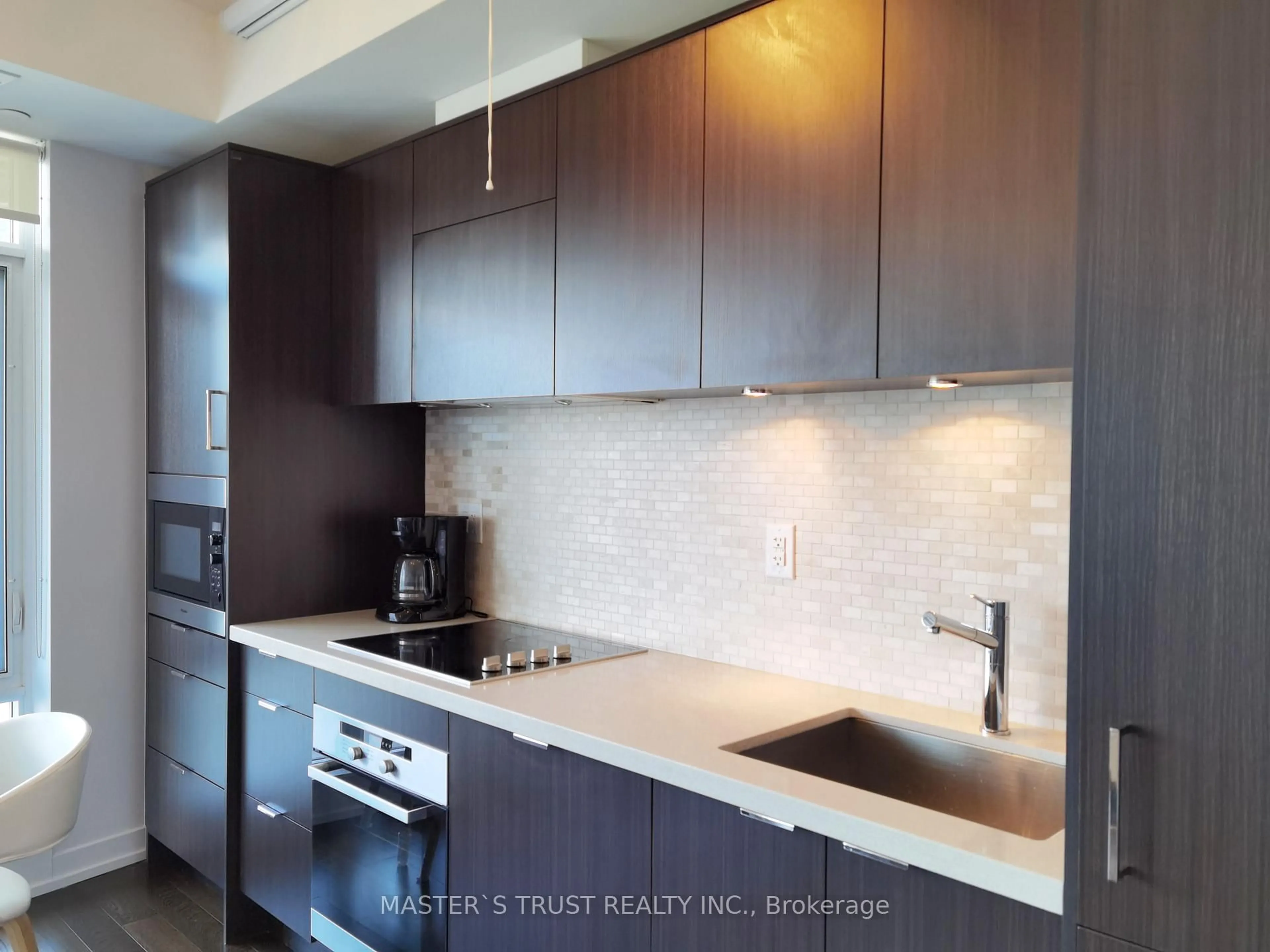 Standard kitchen, unknown for 21 Widmer St #2805, Toronto Ontario M5V 0B8