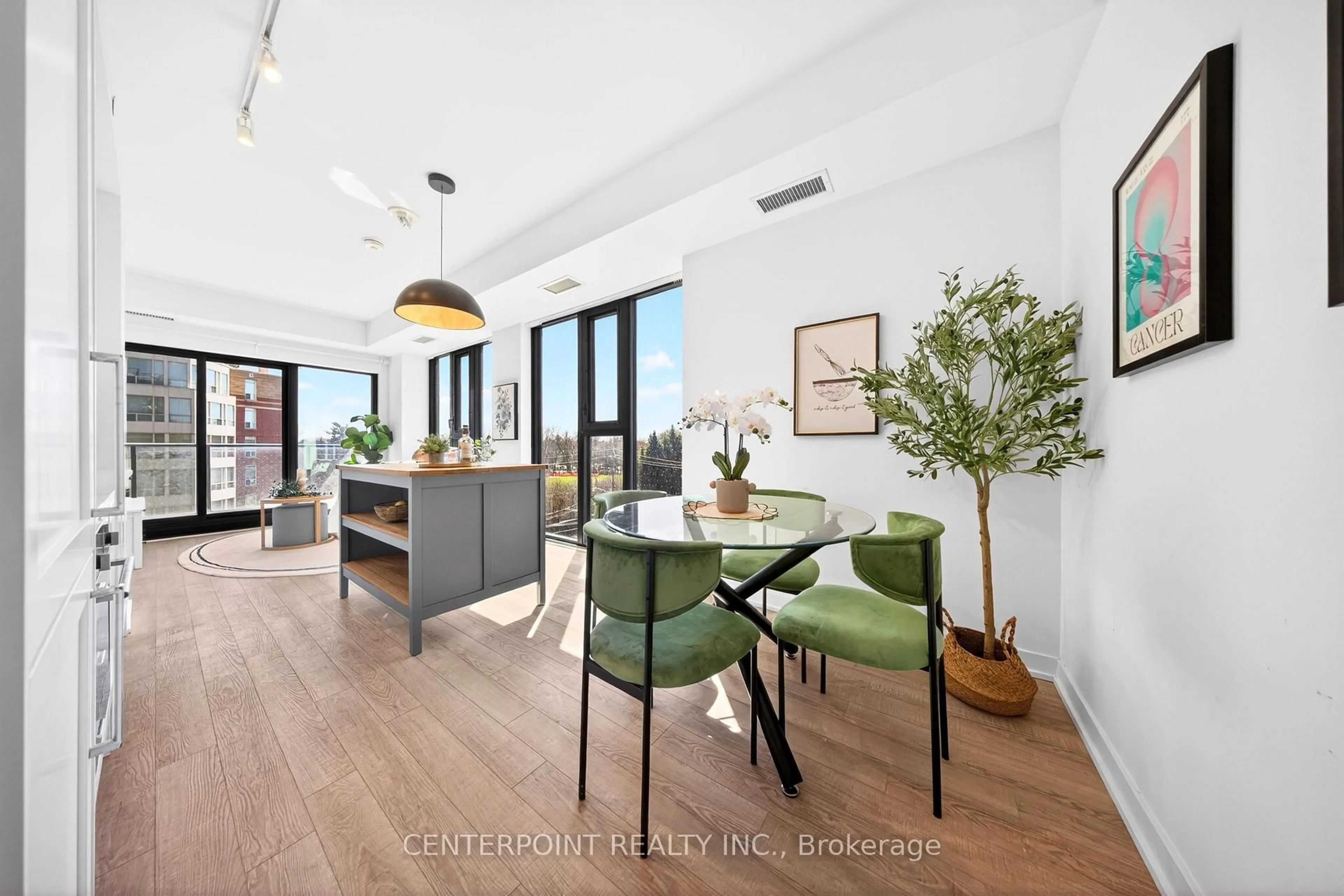 Unknown for 250 Lawrence Ave #519, Toronto Ontario M5M 1B1