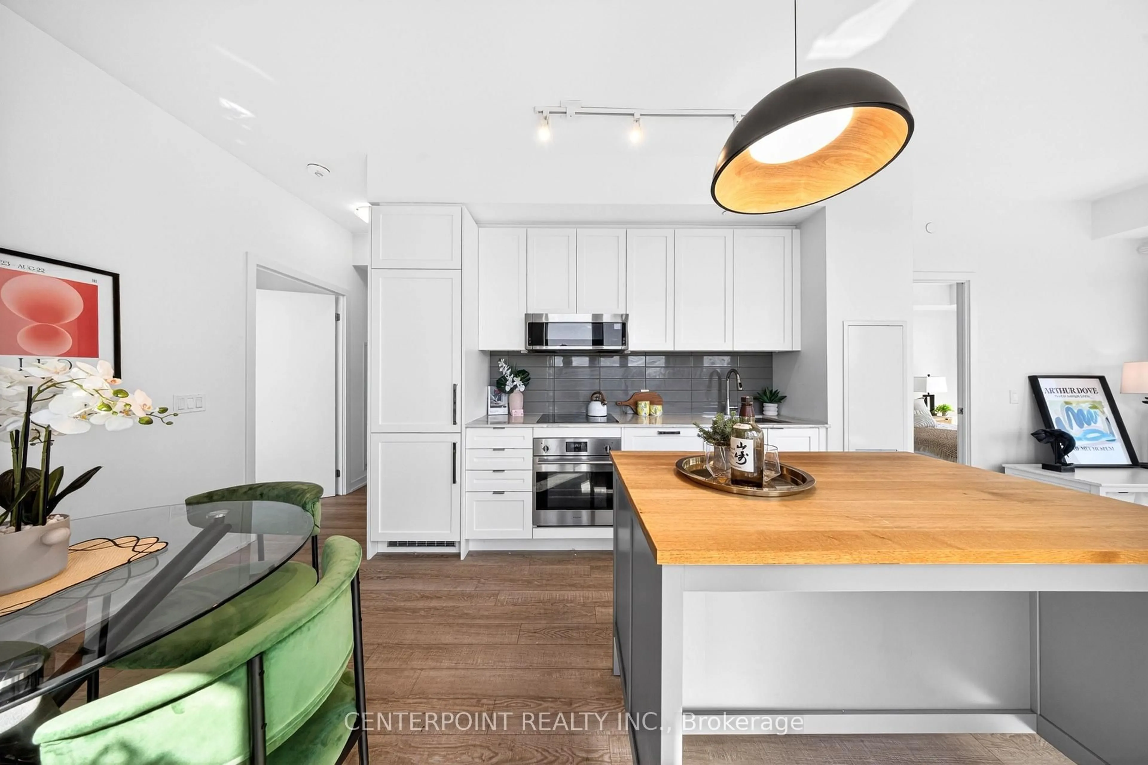 Open concept kitchen, unknown for 250 Lawrence Ave #519, Toronto Ontario M5M 1B1