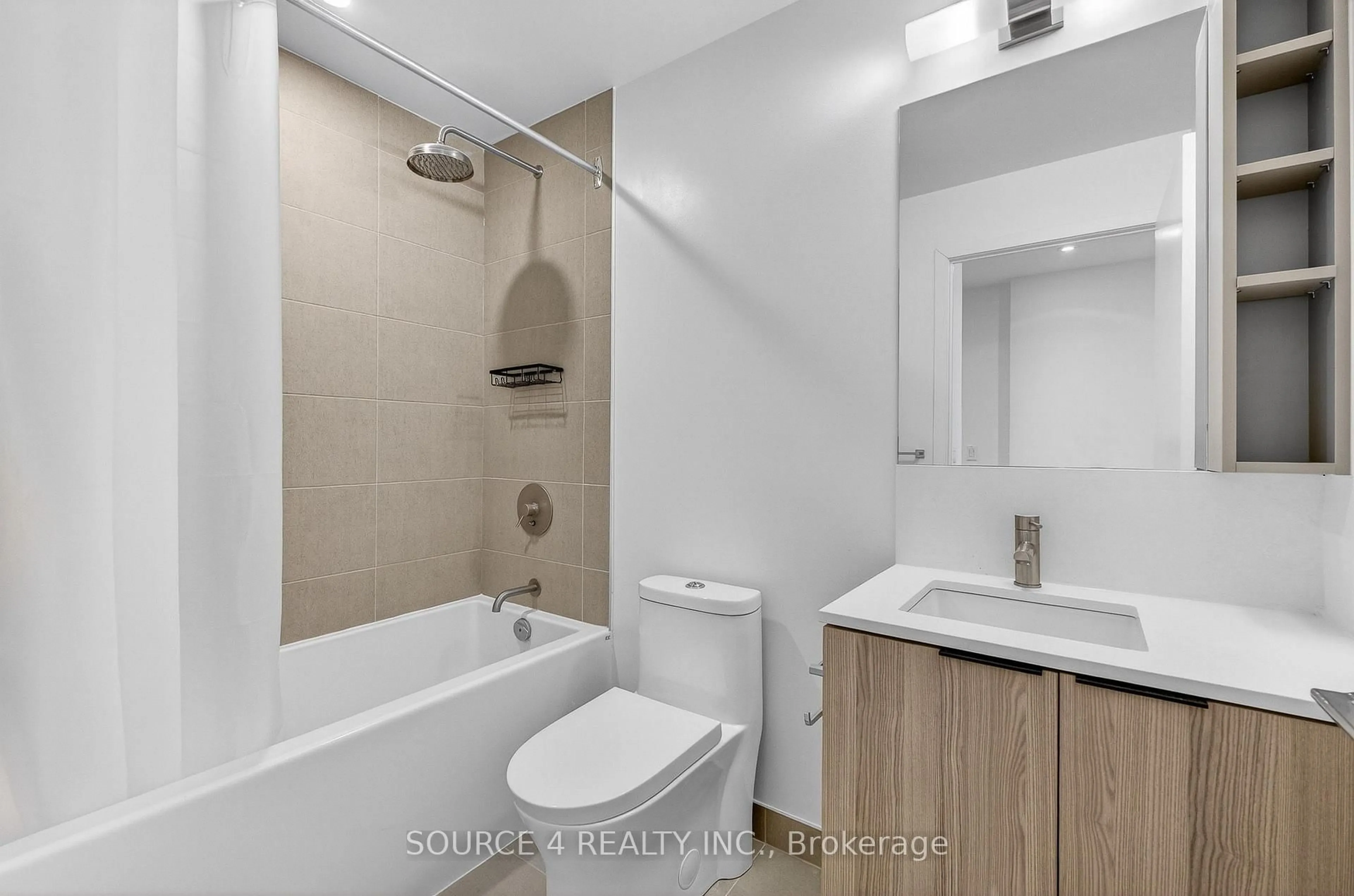 Standard bathroom, unknown for 55 Mercer St #4911, Toronto Ontario M5V 0W4