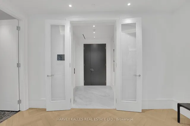7 Dale Ave #104, Toronto 2