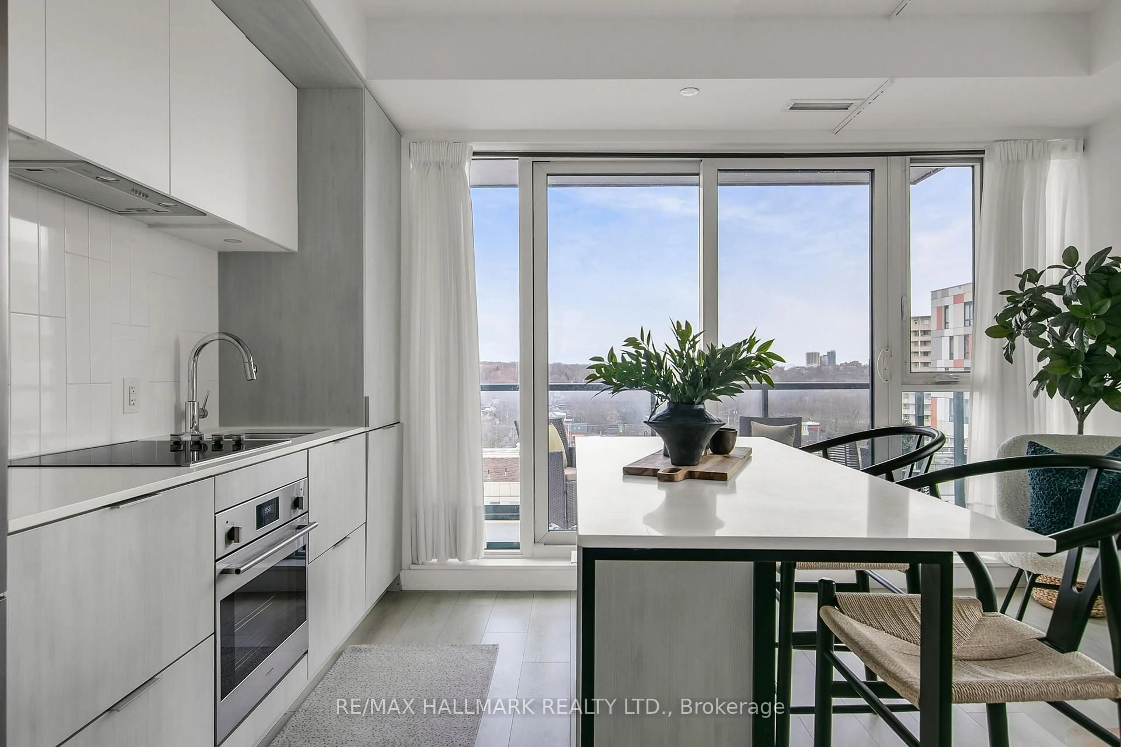 Unknown for 35 Tubman Ave #1021, Toronto Ontario M5A 0T1