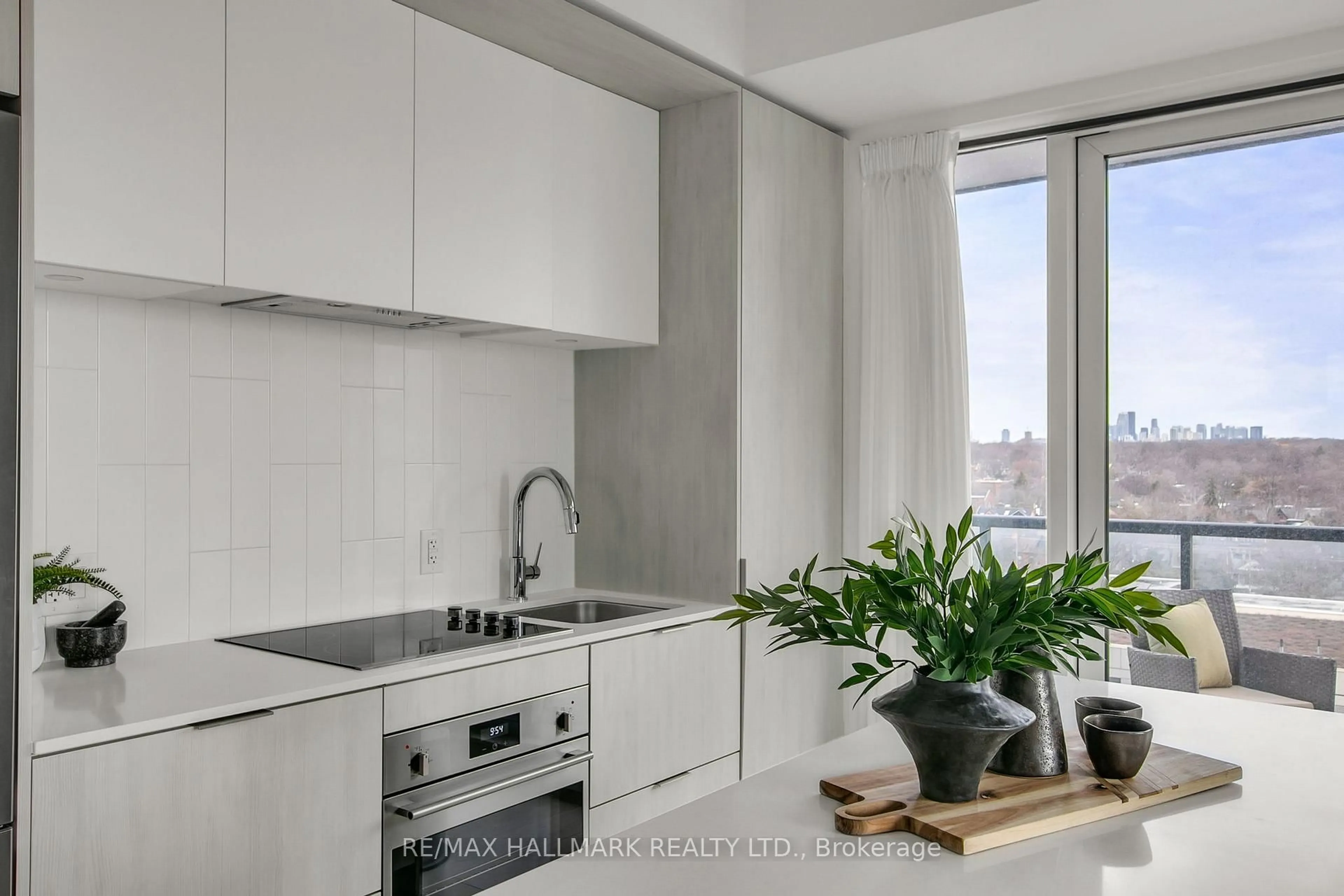 Standard kitchen, unknown for 35 Tubman Ave #1021, Toronto Ontario M5A 0T1