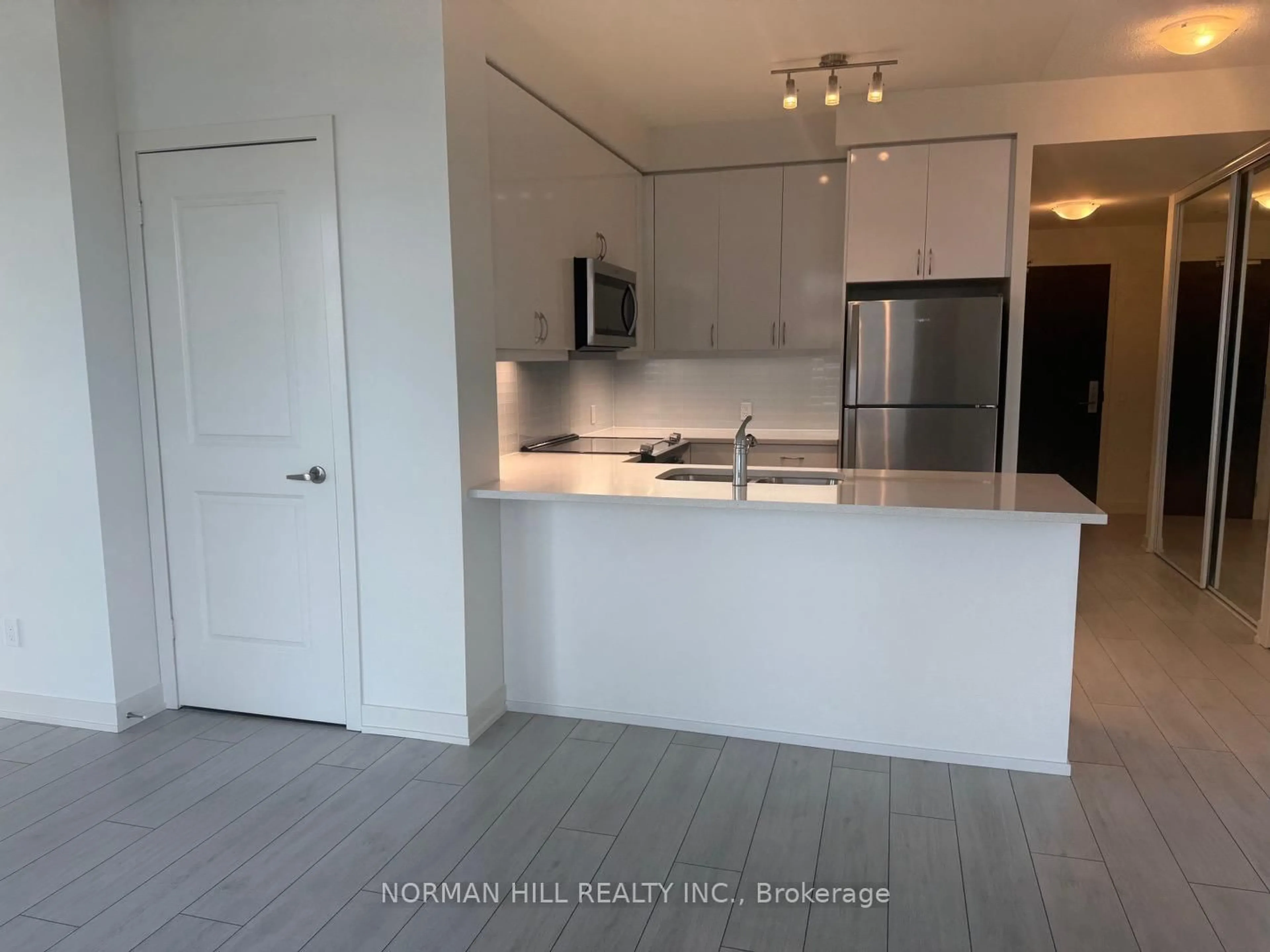 Unknown for 4955 Yonge St #2306, Toronto Ontario M2N 0L8