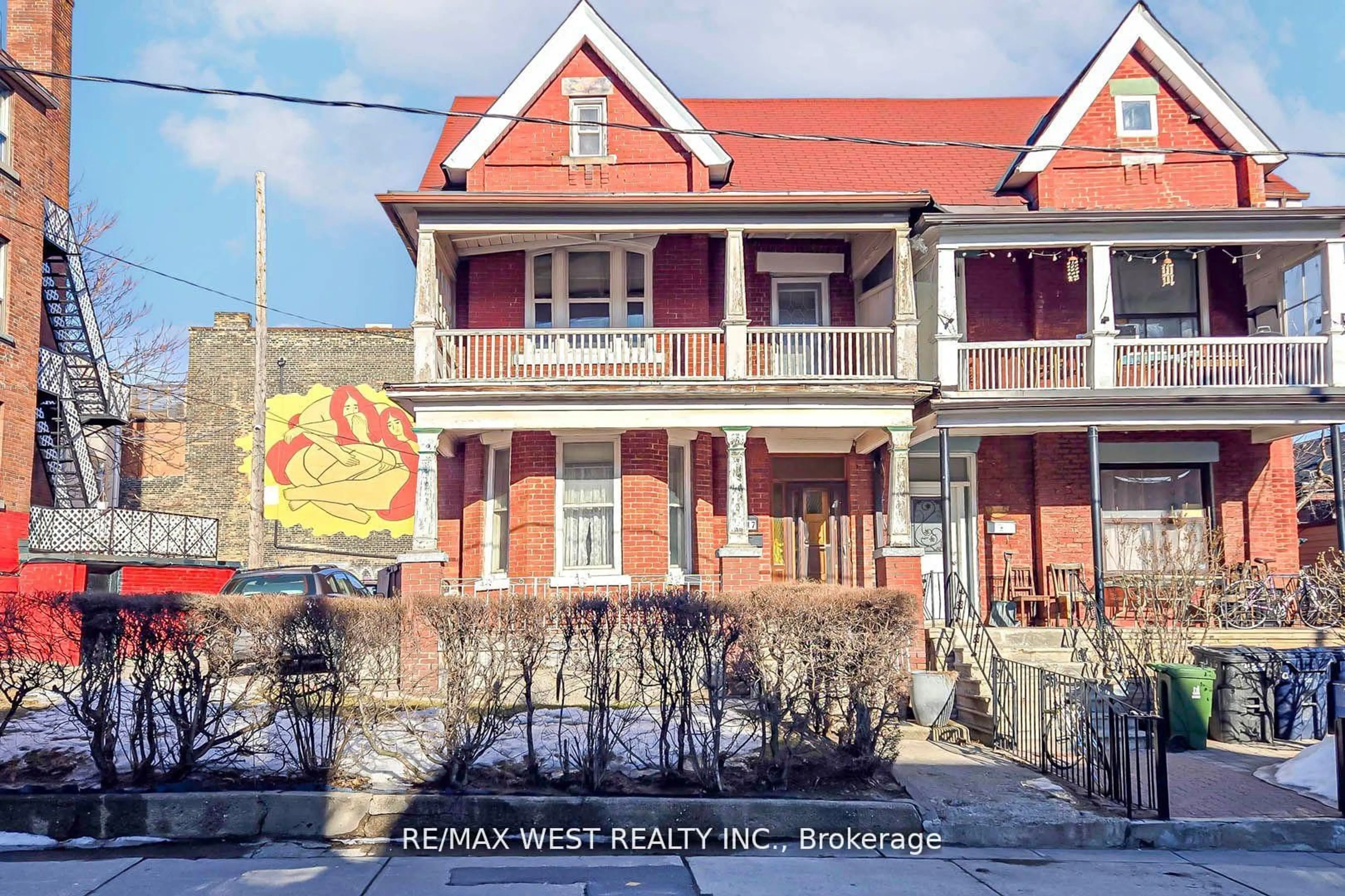 Unknown for 217 Gladstone Ave, Toronto Ontario M6J 3L5