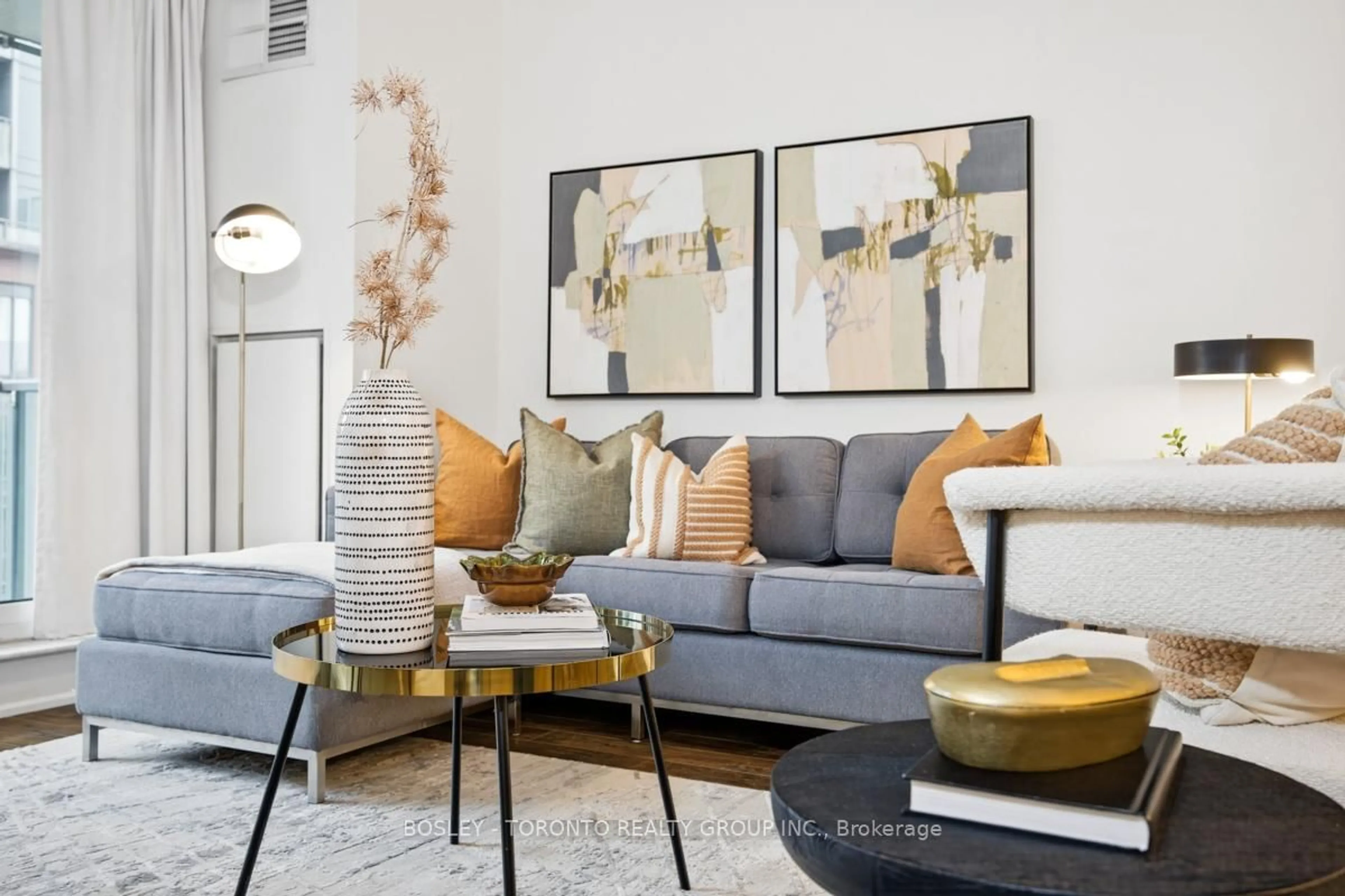 Living room with furniture, unknown for 333 Adelaide St #539, Toronto Ontario M5A 1N2