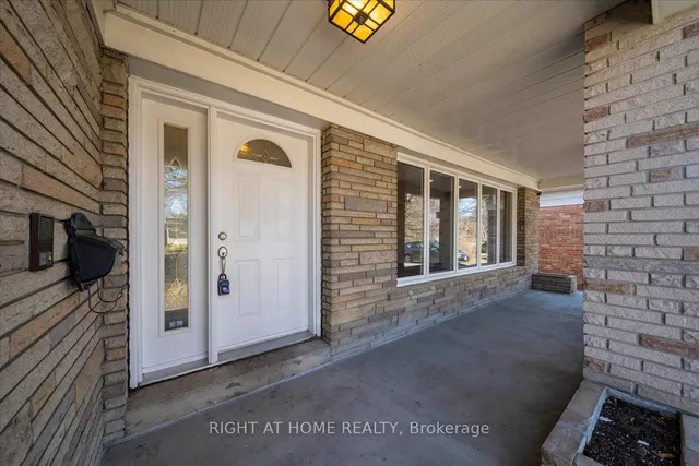 23 Christine Cres, Toronto 3