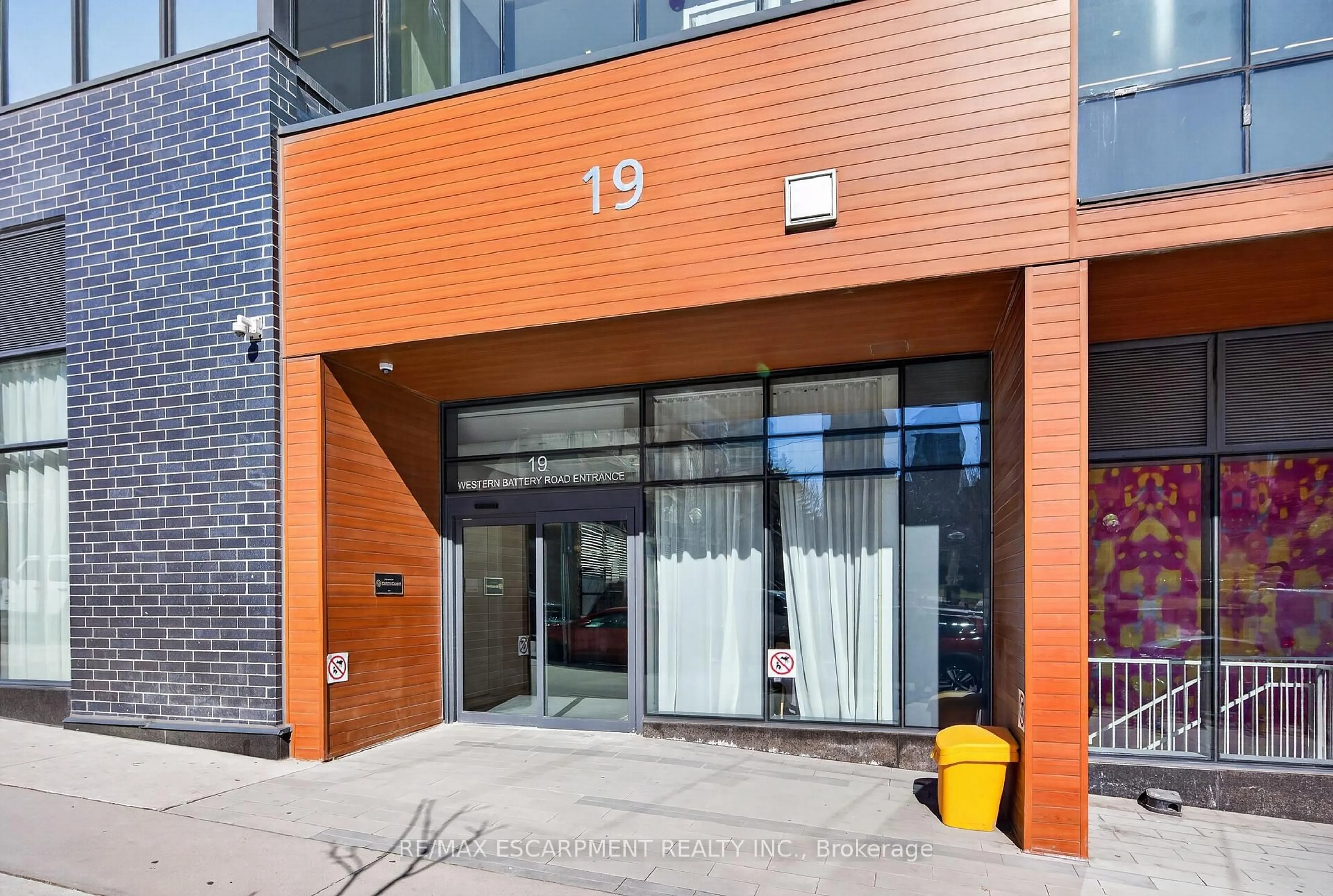 Unknown for 19 Western Battery Rd #3108, Toronto Ontario M6K 0E3