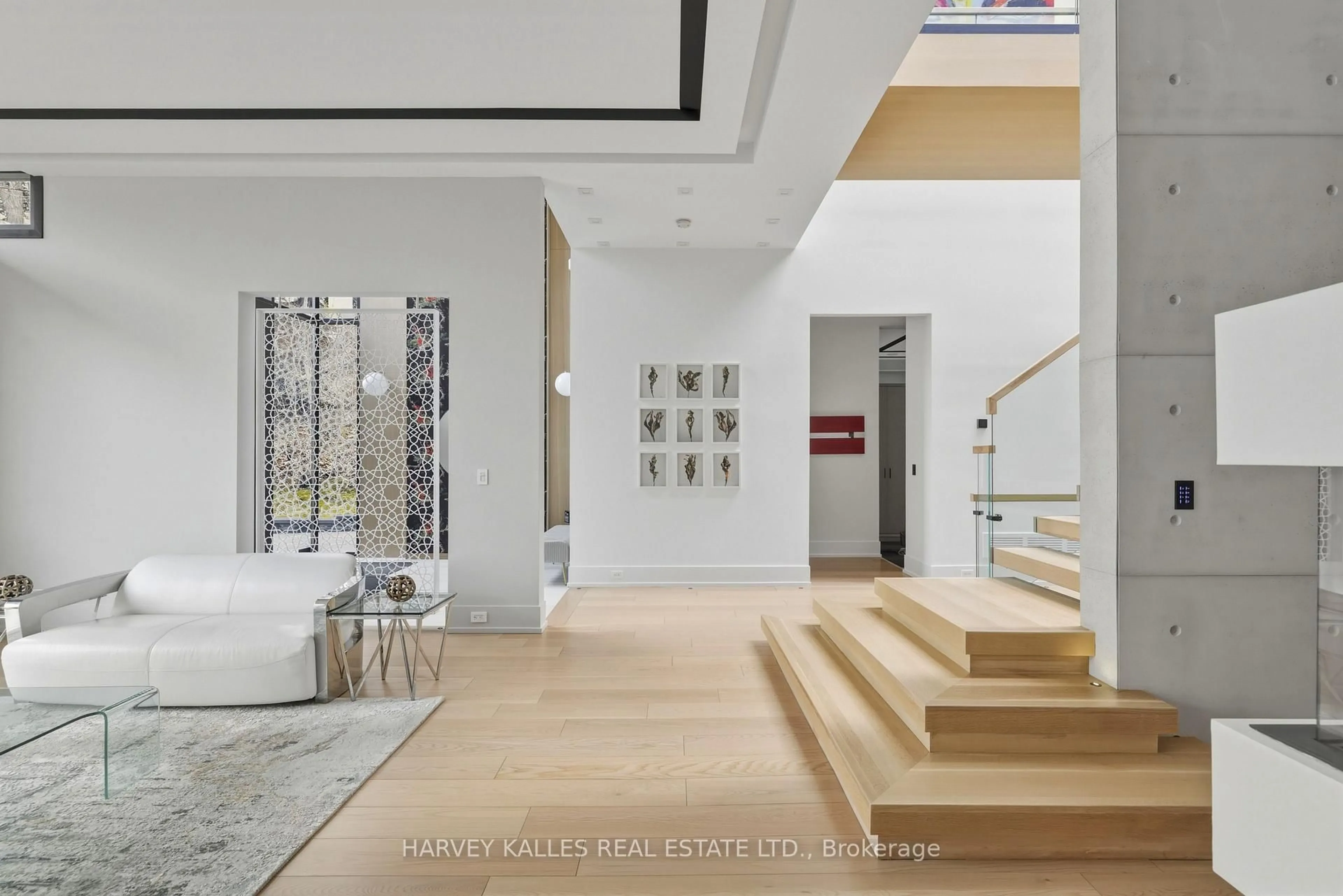 Unknown for 12 Winton Rd, Toronto Ontario M4N 3E3