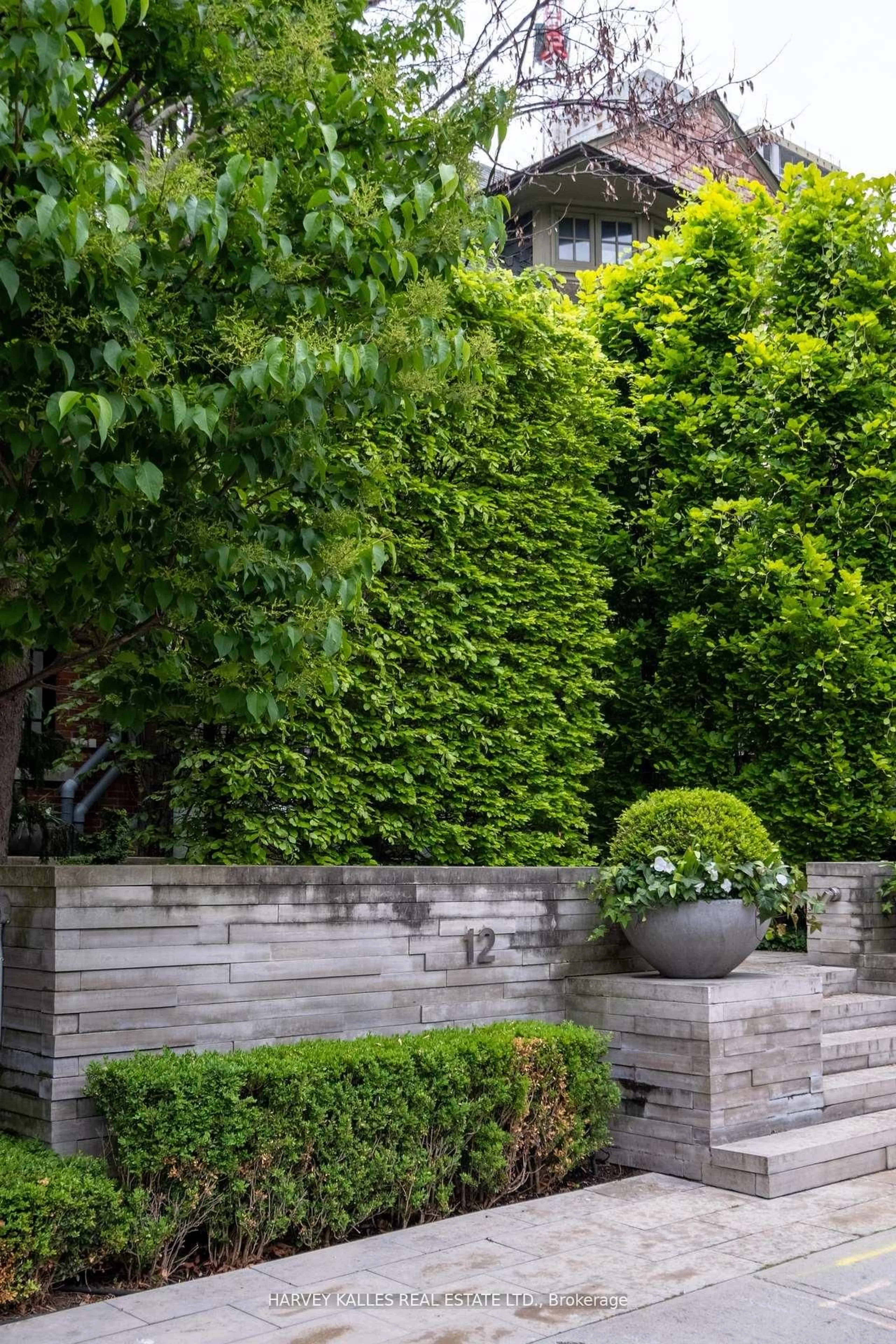 Patio, street for 12 Macpherson Ave #3, Toronto Ontario M5R 1W8