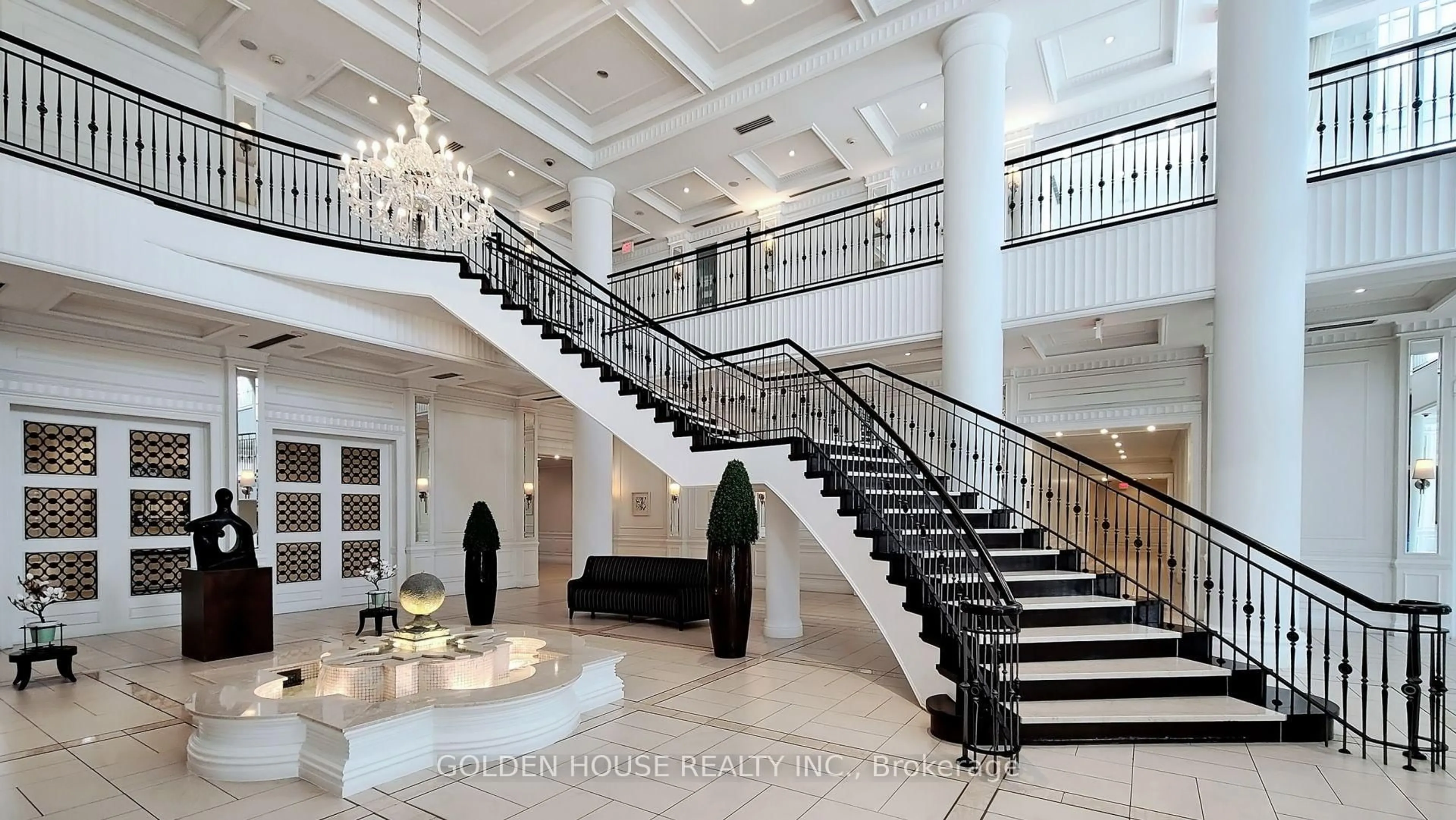 Indoor foyer for 25 Greenview Ave #1022, Toronto Ontario M2M 0A5