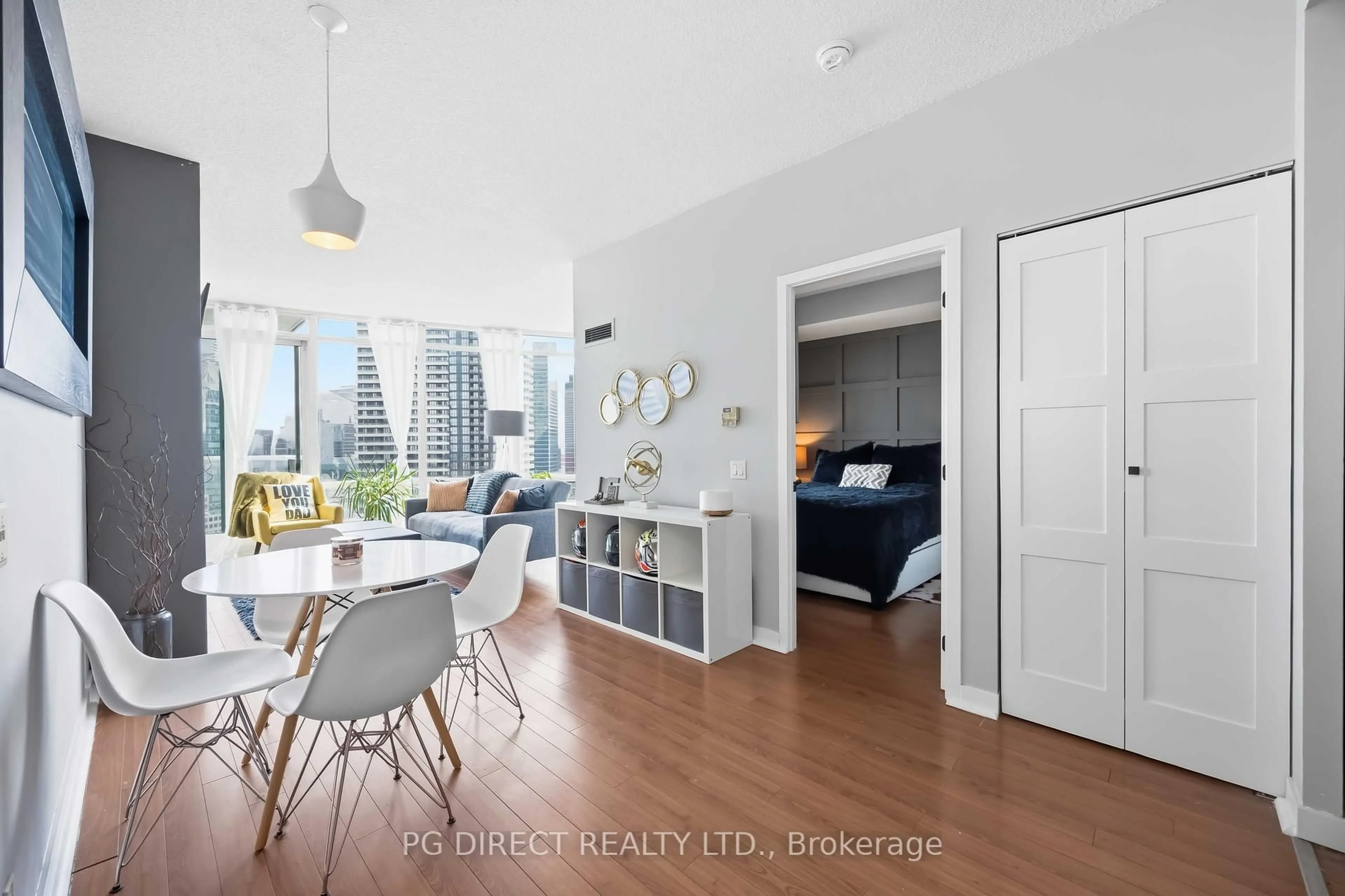 Unknown for 361 Front St #3302, Toronto Ontario M5V 3R5