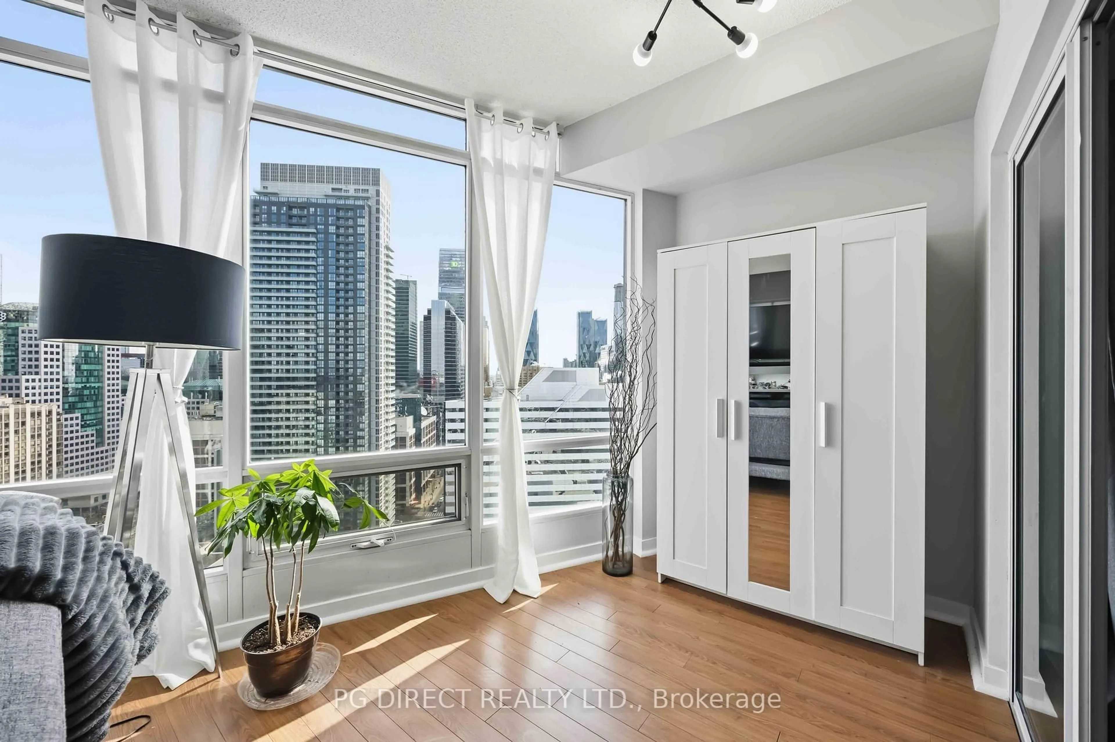 Unknown for 361 Front St #3302, Toronto Ontario M5V 3R5