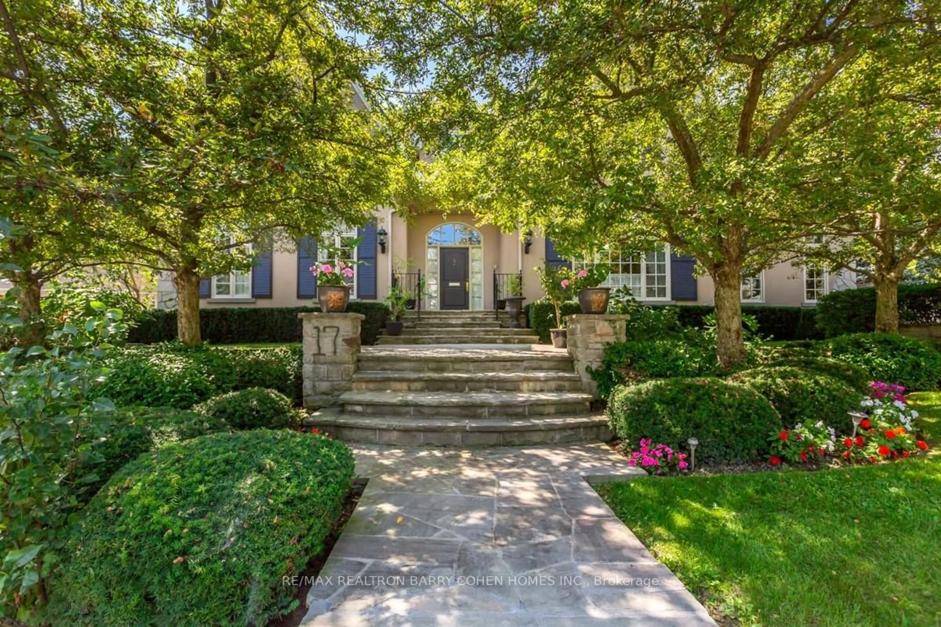 Unknown for 17 Bayview Rdge, Toronto Ontario M2L 1E3