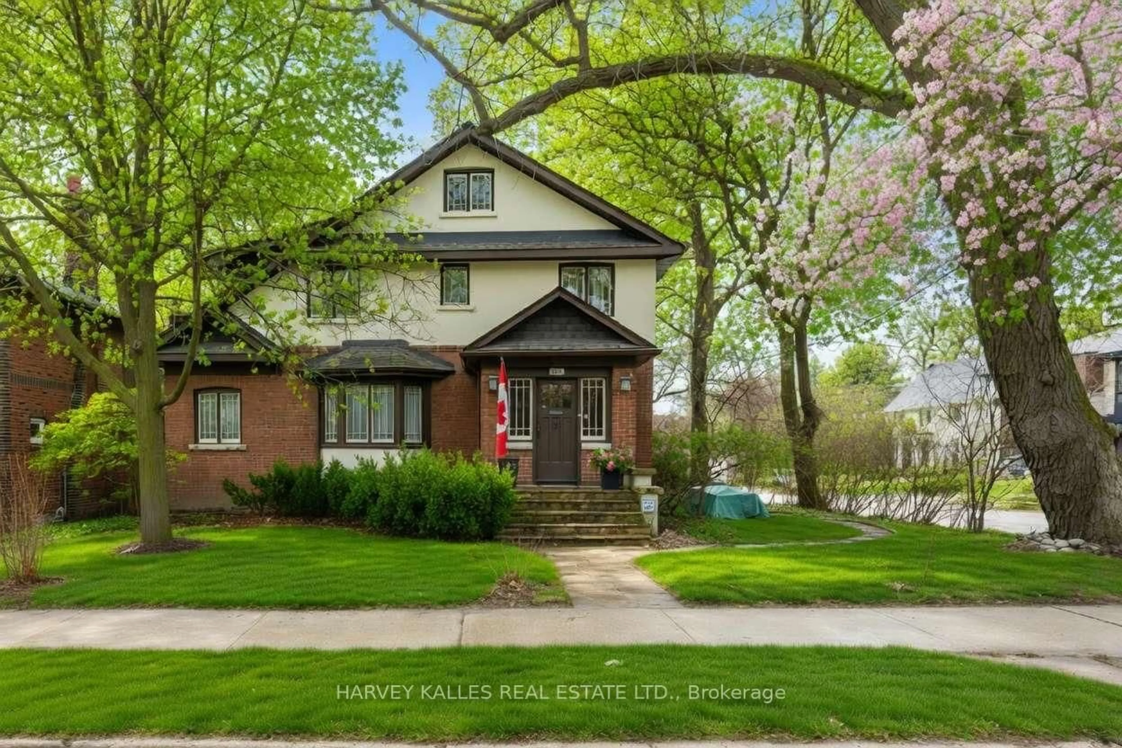 Home with brick exterior material, street for 1350 Mount Pleasant Rd, Toronto Ontario M4N 2T3