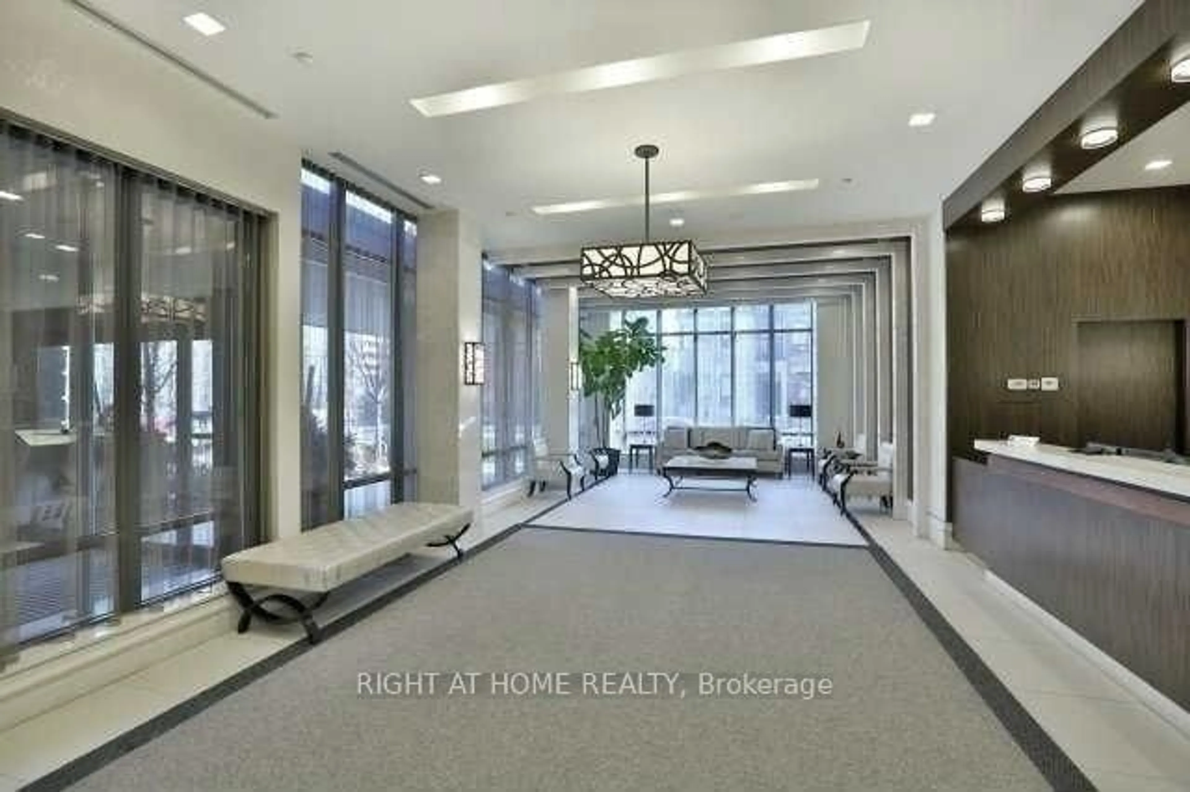 Indoor foyer for 28 Linden St #1405, Toronto Ontario M4Y 0A4