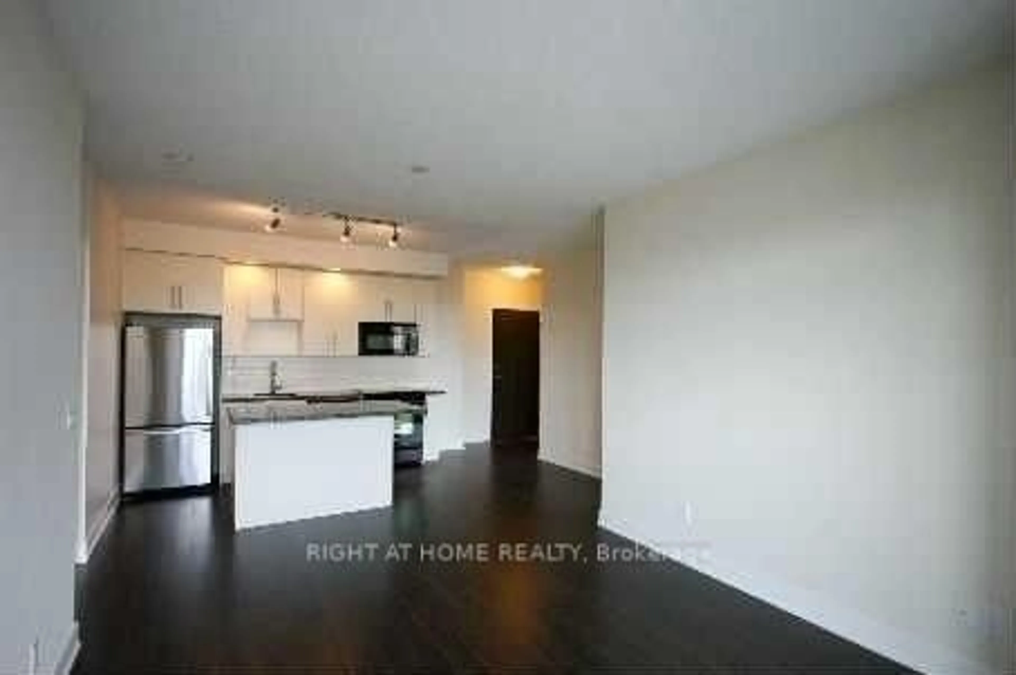 A pic of a room for 28 Linden St #1405, Toronto Ontario M4Y 0A4
