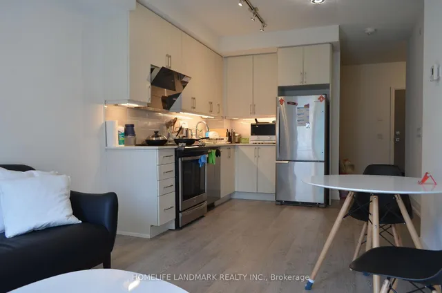 591 Sheppard Ave #808, Toronto 2
